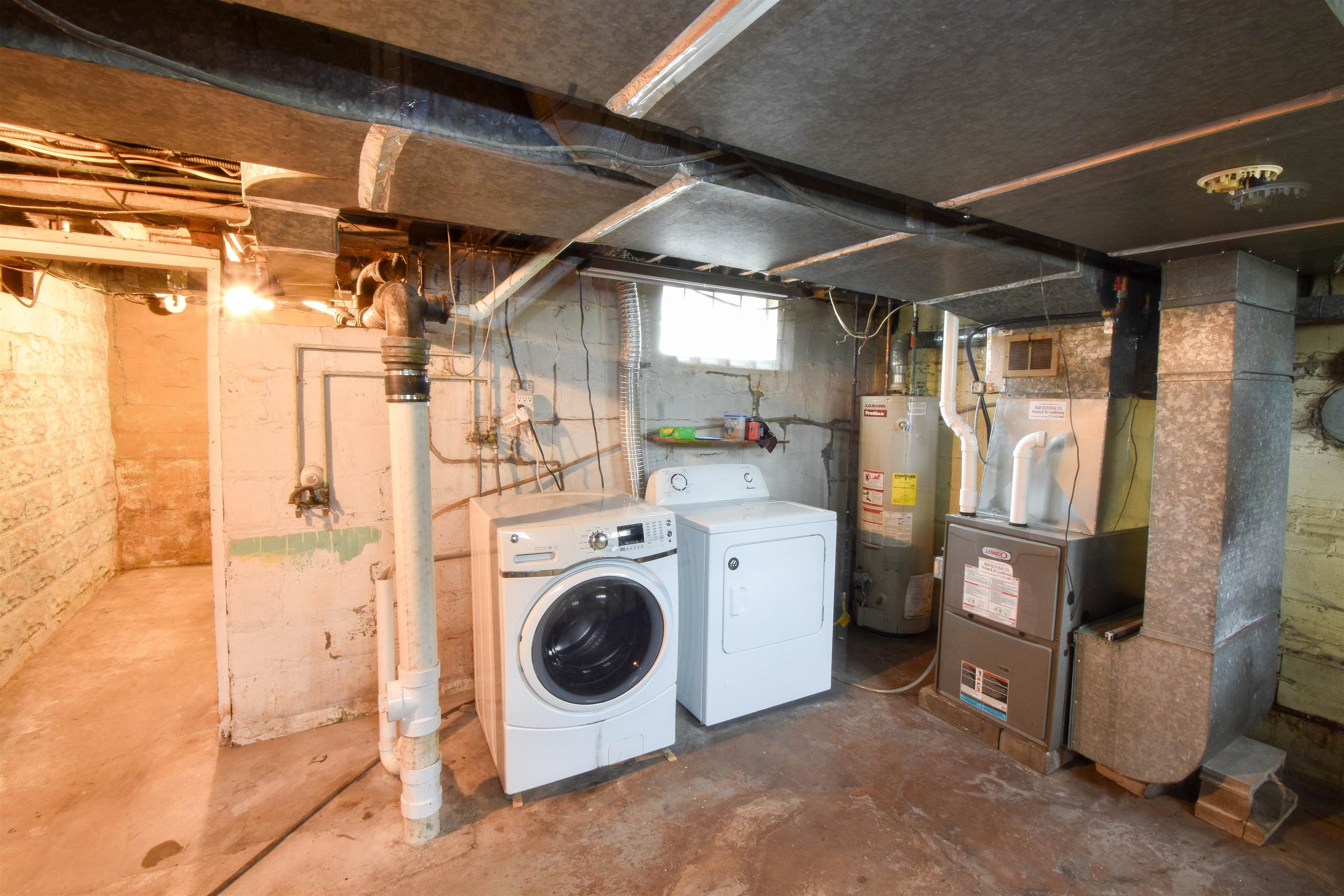 350 Plover Street Property Photo 15