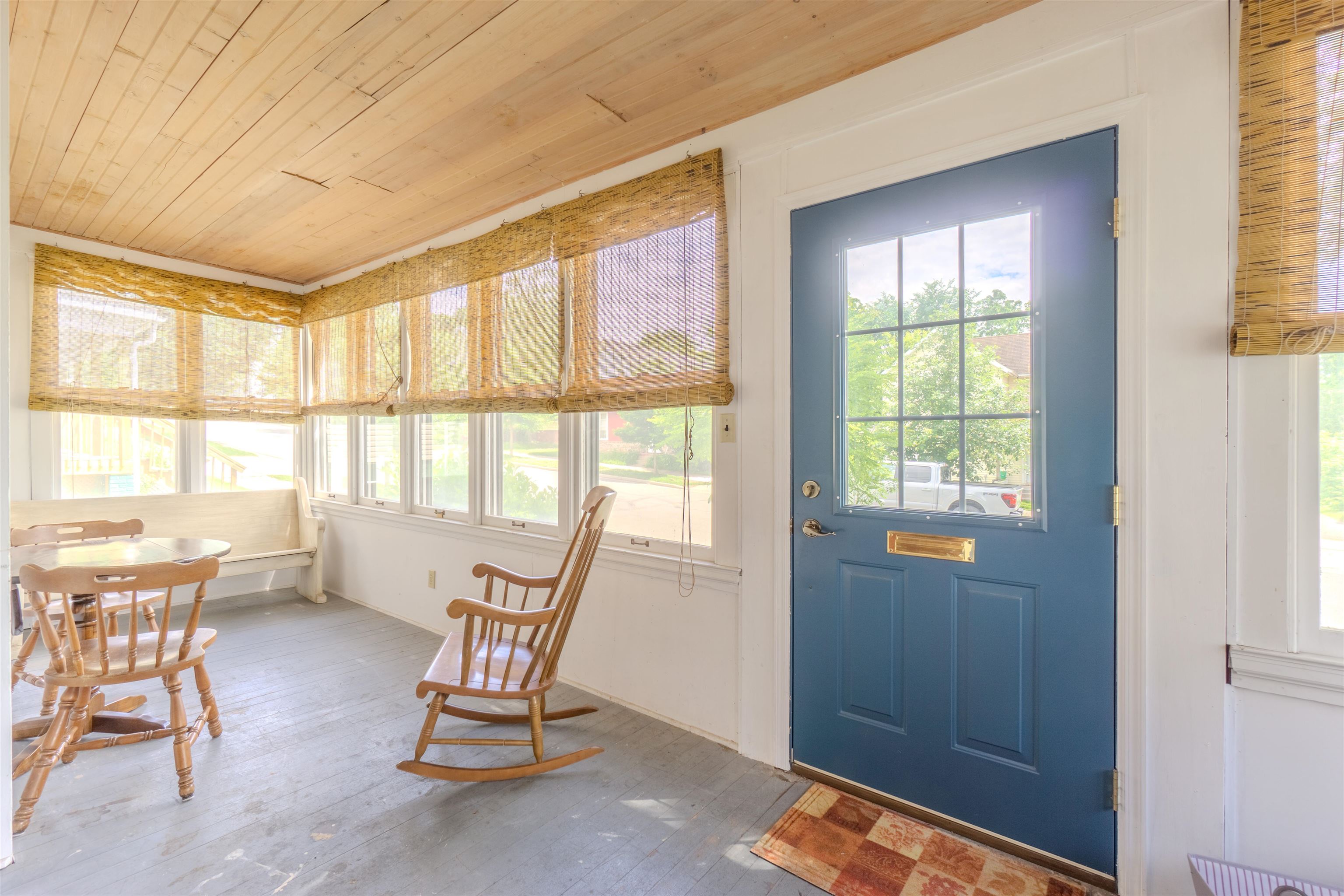 930 Washington Street Property Photo 4