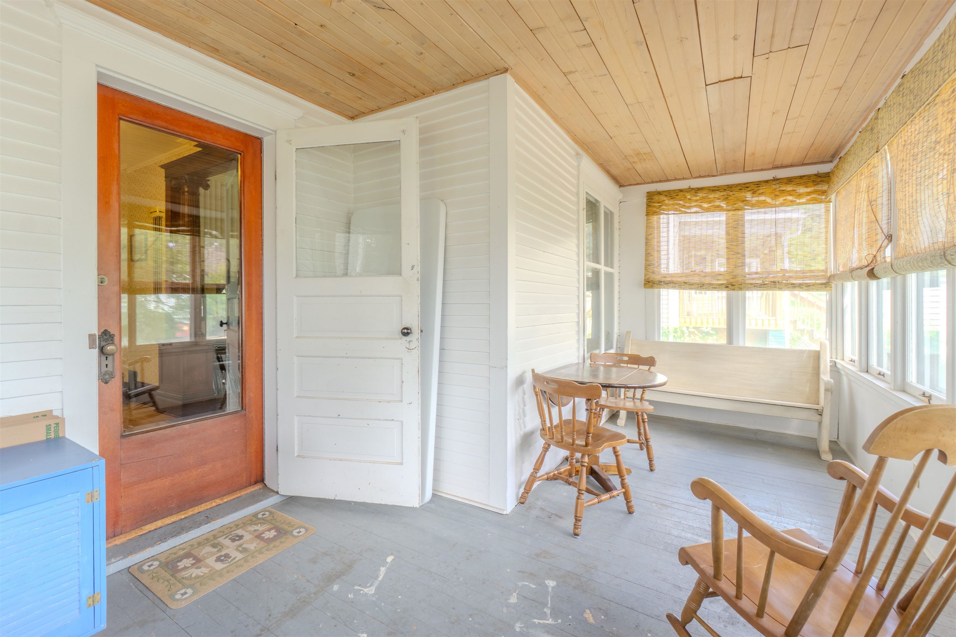 930 Washington Street Property Photo 5