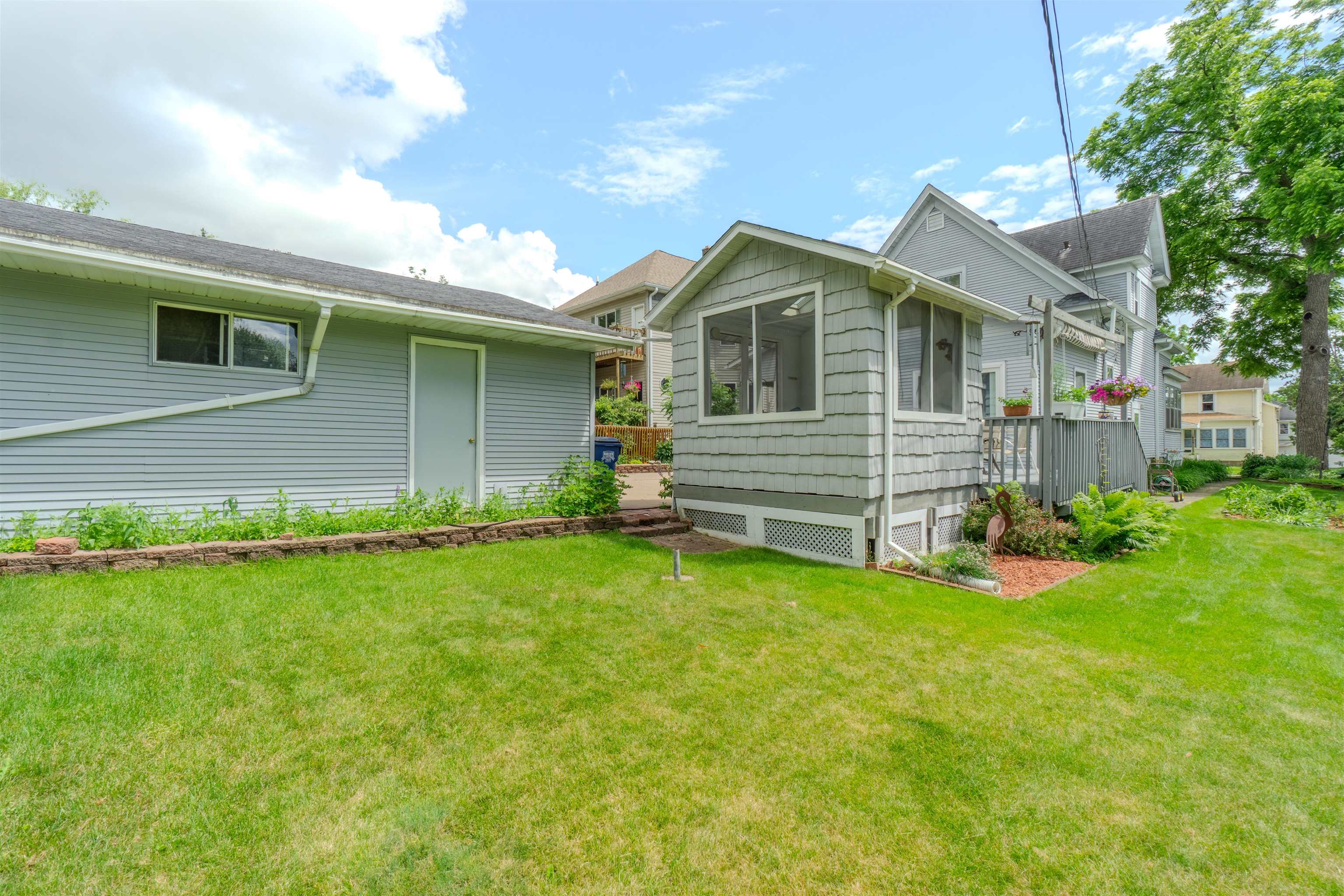 930 Washington Street Property Photo 45