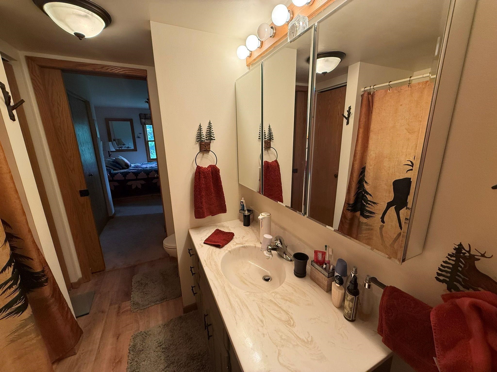 2345 W 18th Drive Property Photo 11