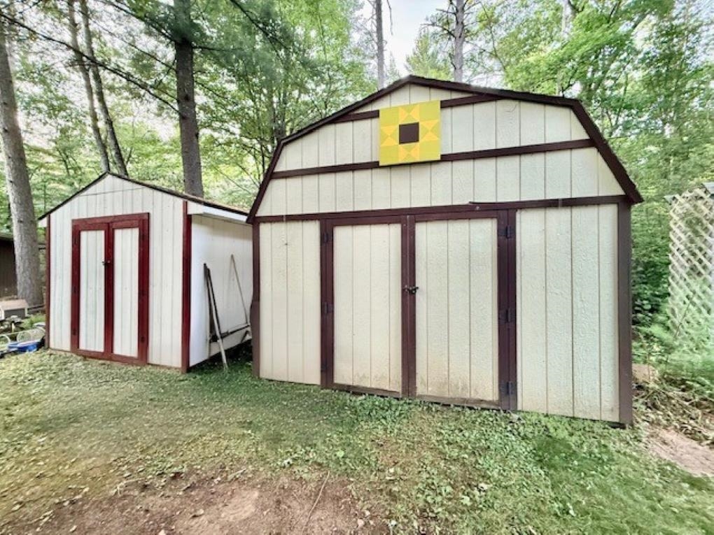 N832 Center Road Property Photo 23