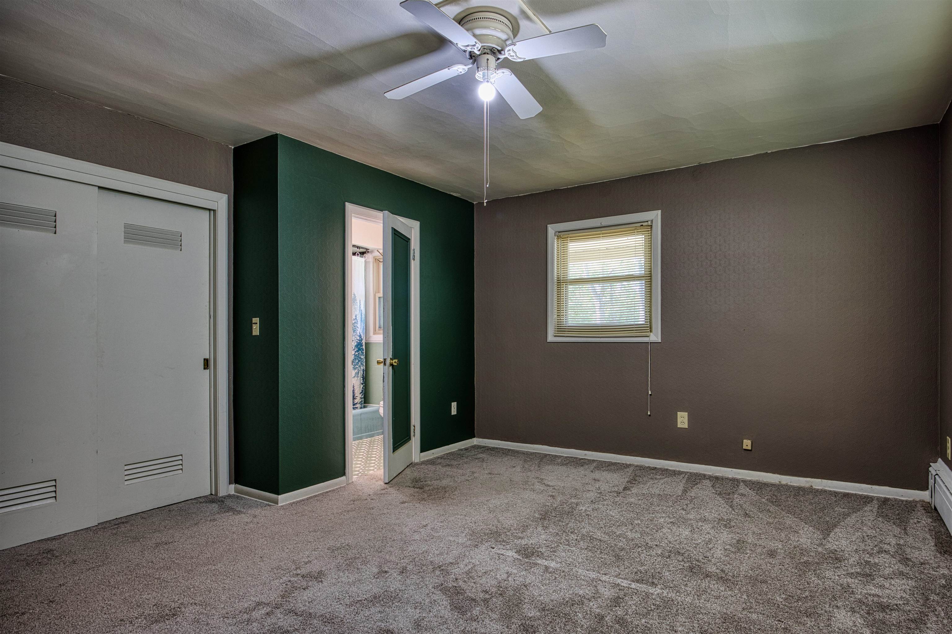 700 E Riverside Avenue Property Photo 29