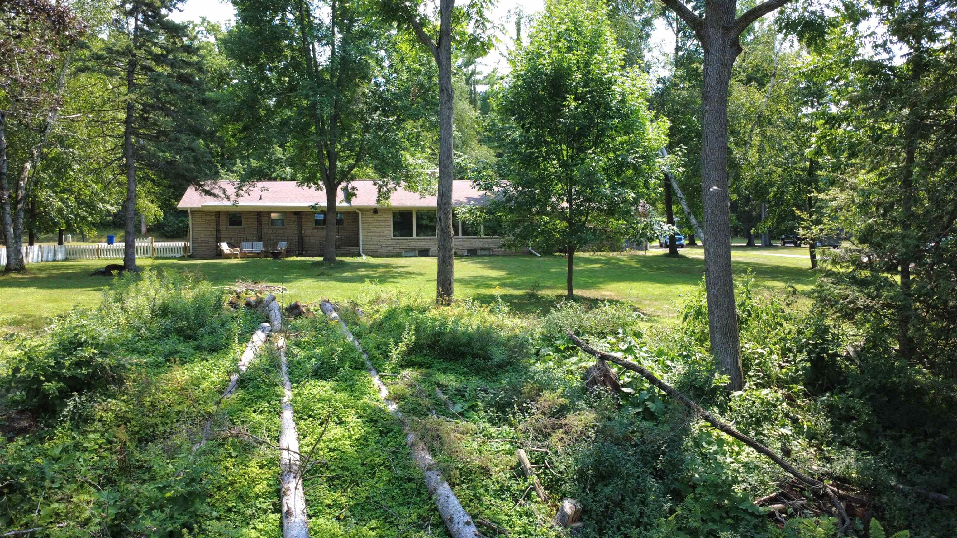 700 E Riverside Avenue Property Photo 53