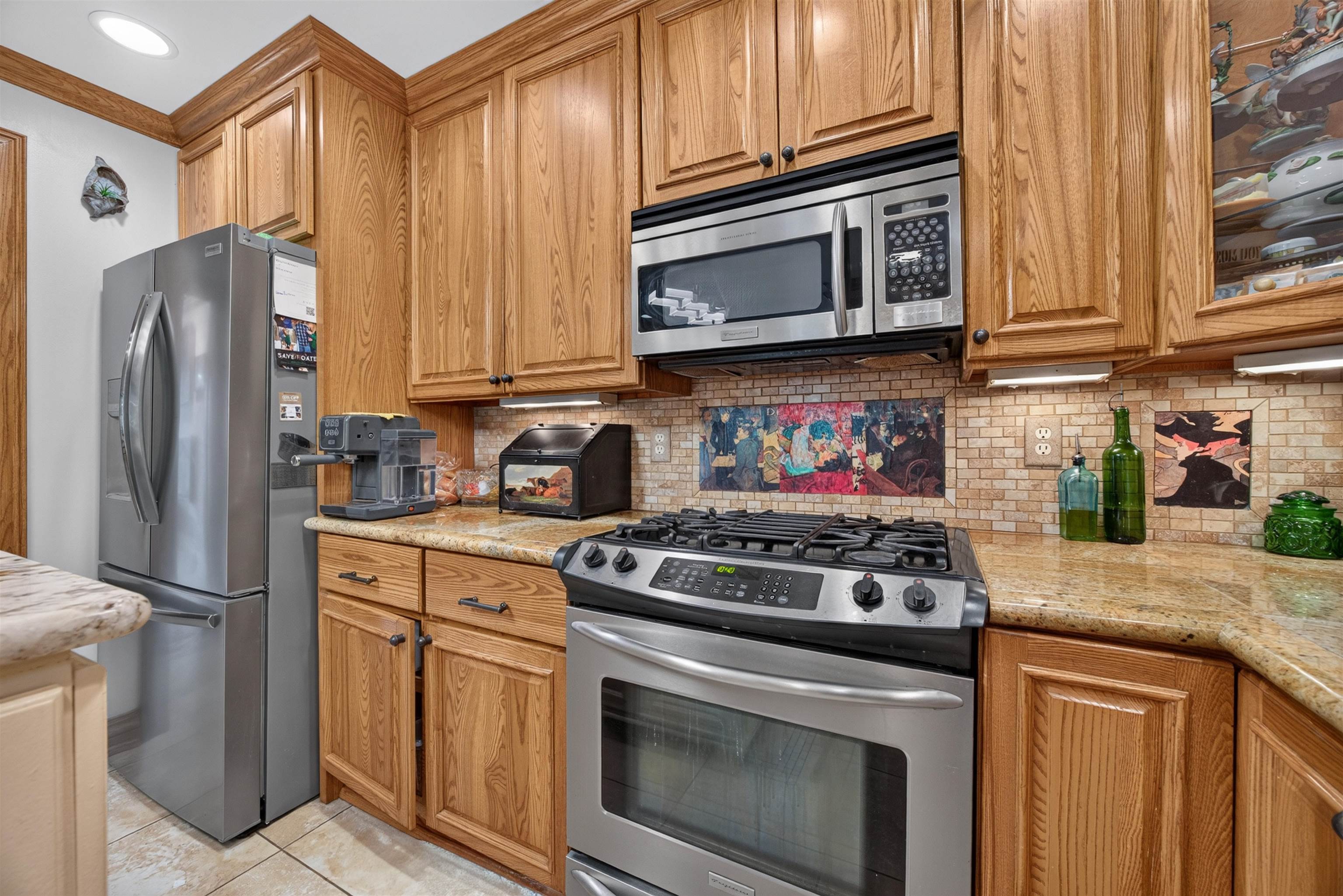 4383 Condo Drive Property Photo 3