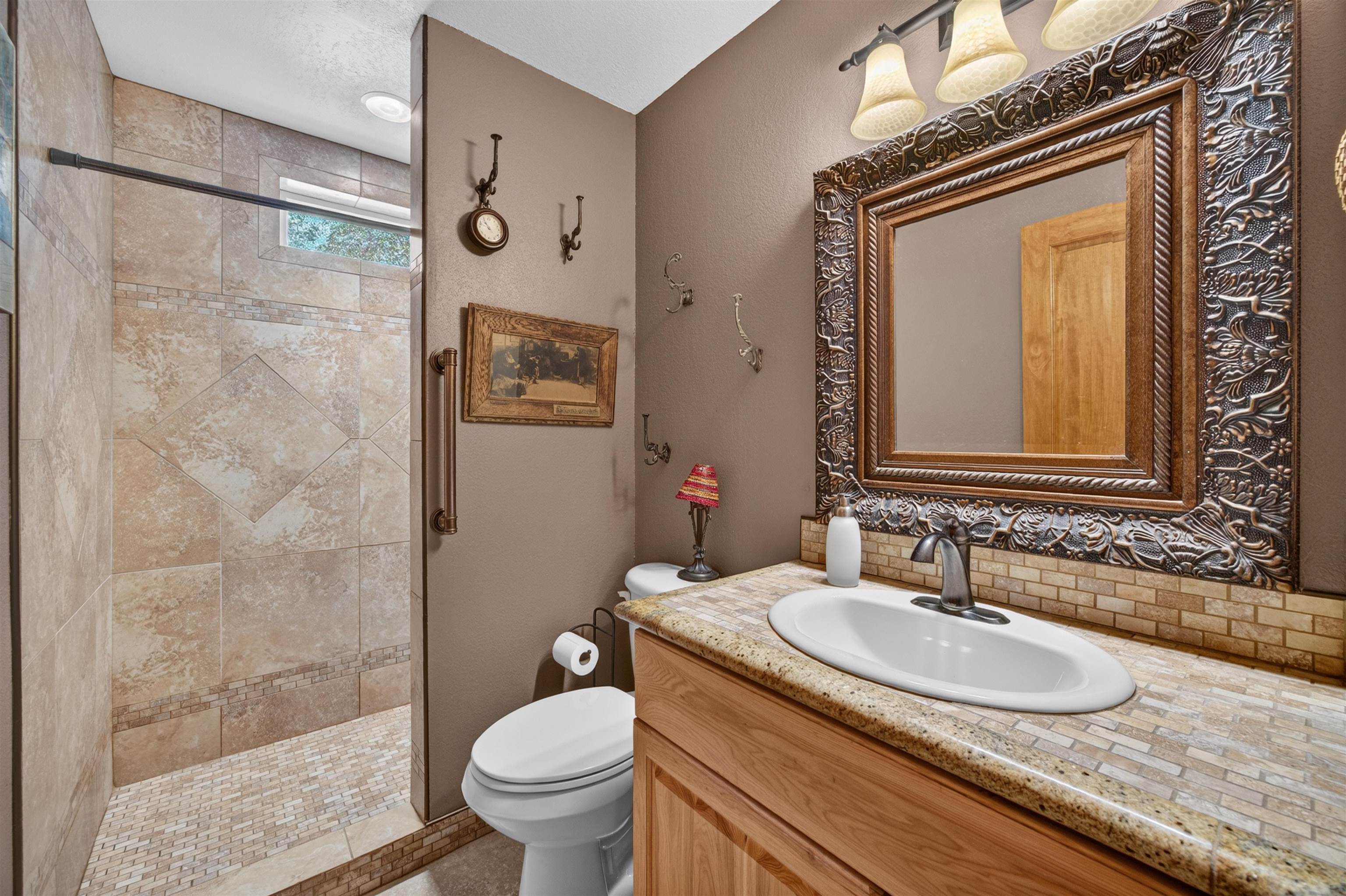 4383 Condo Drive Property Photo 16