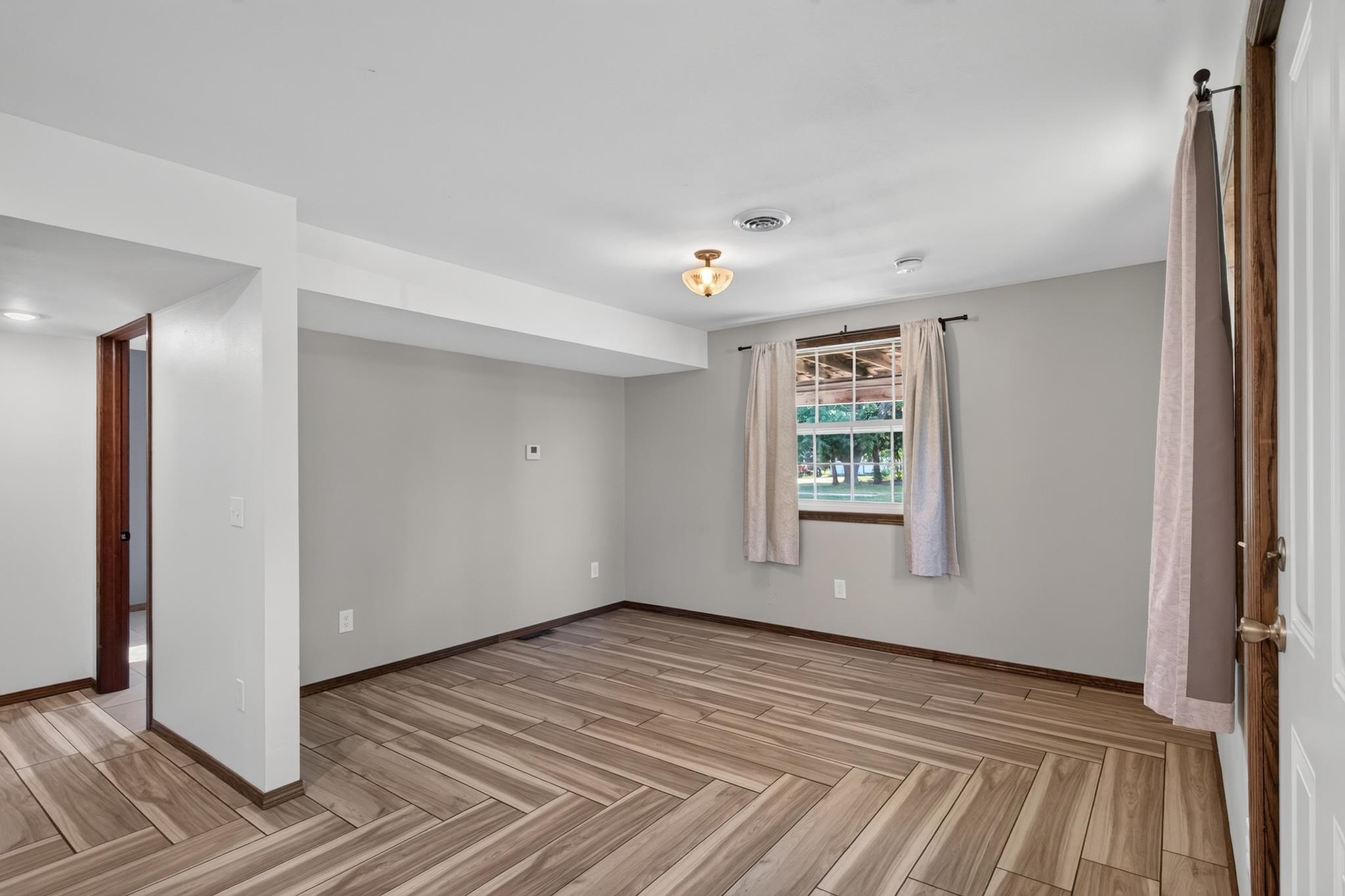211 16th Street North Property Photo 13