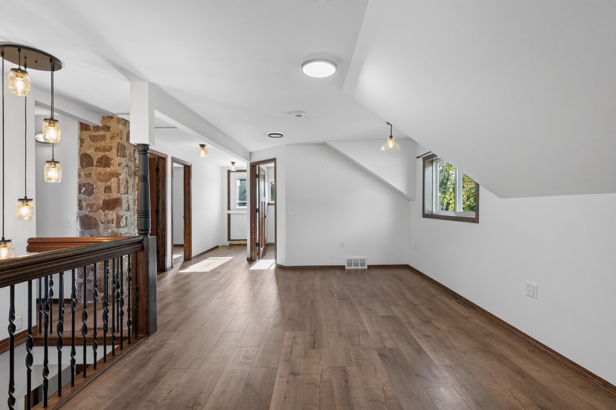 211 16th Street North Property Photo 18