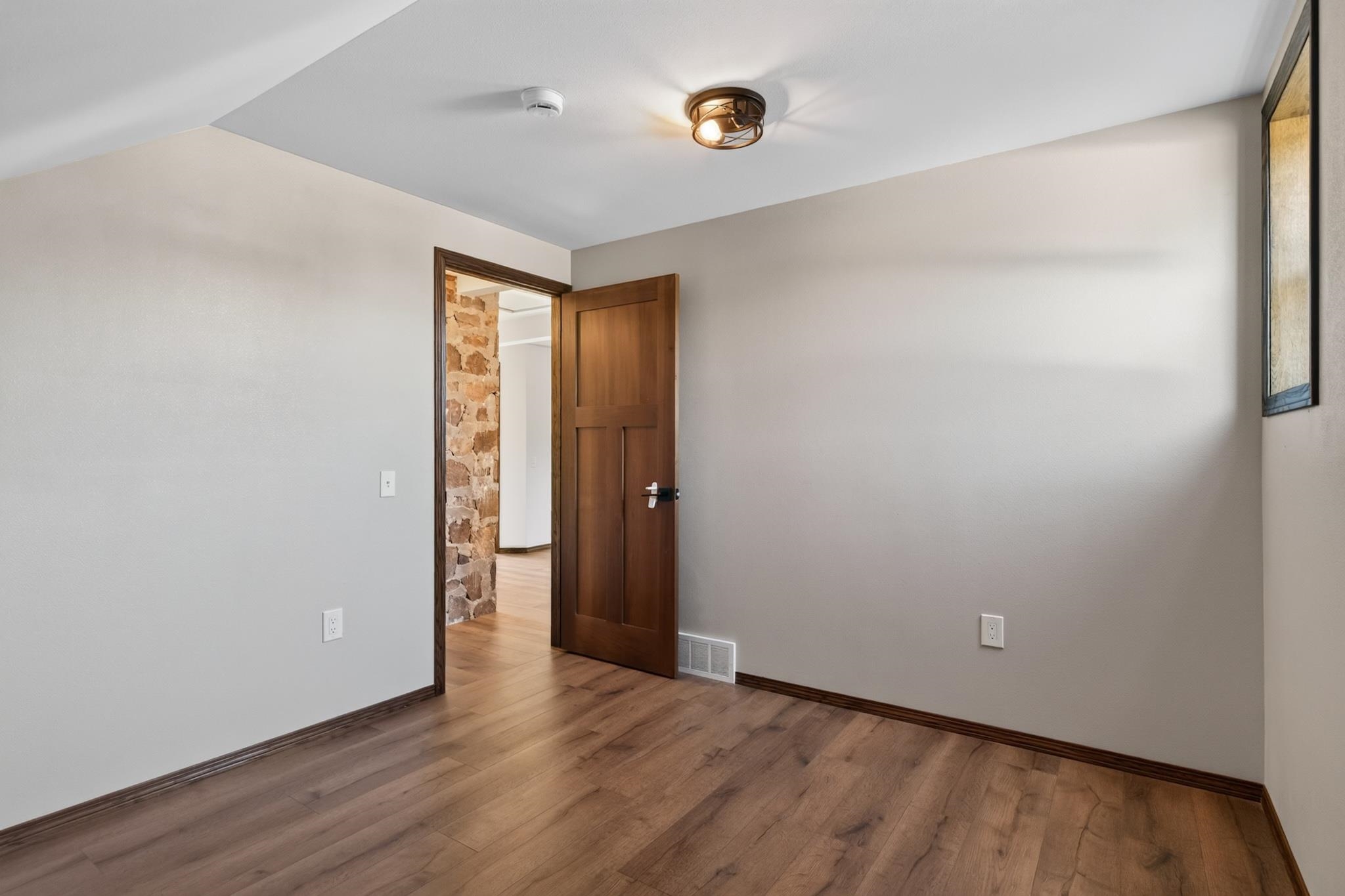 211 16th Street North Property Photo 26