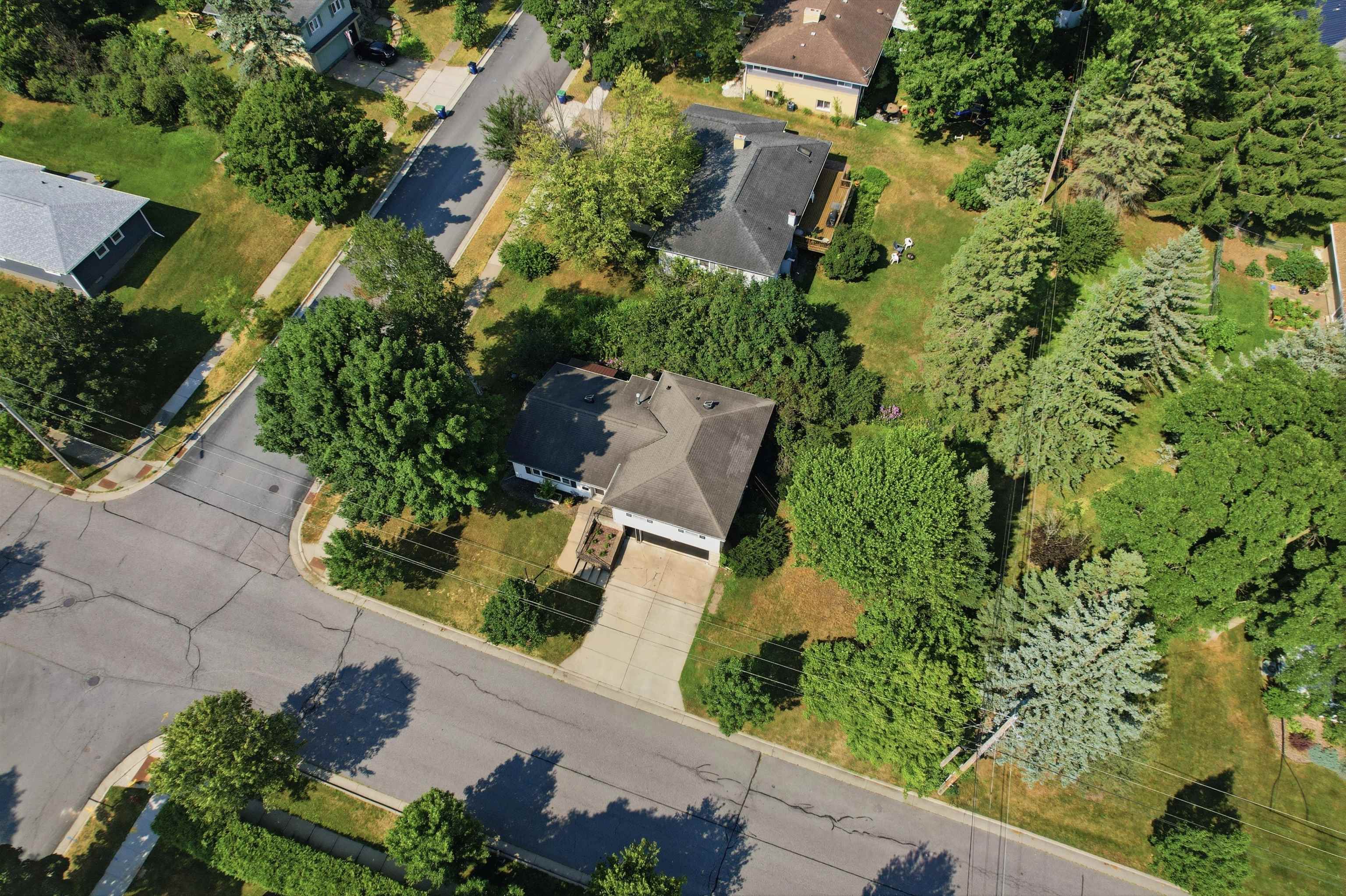 406 N 12th Avenue Property Photo 40