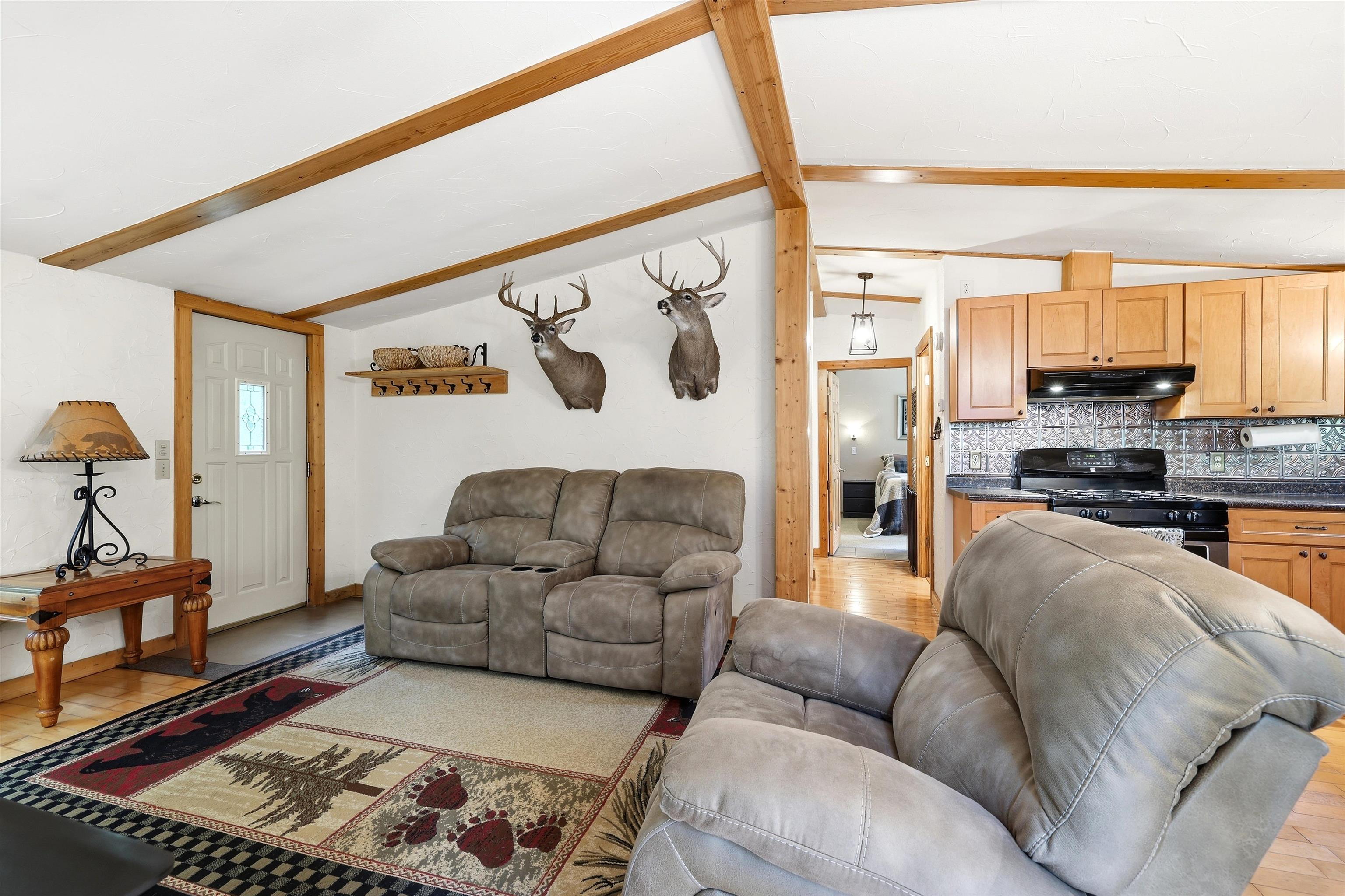 10264 State Highway 161 Property Photo 8