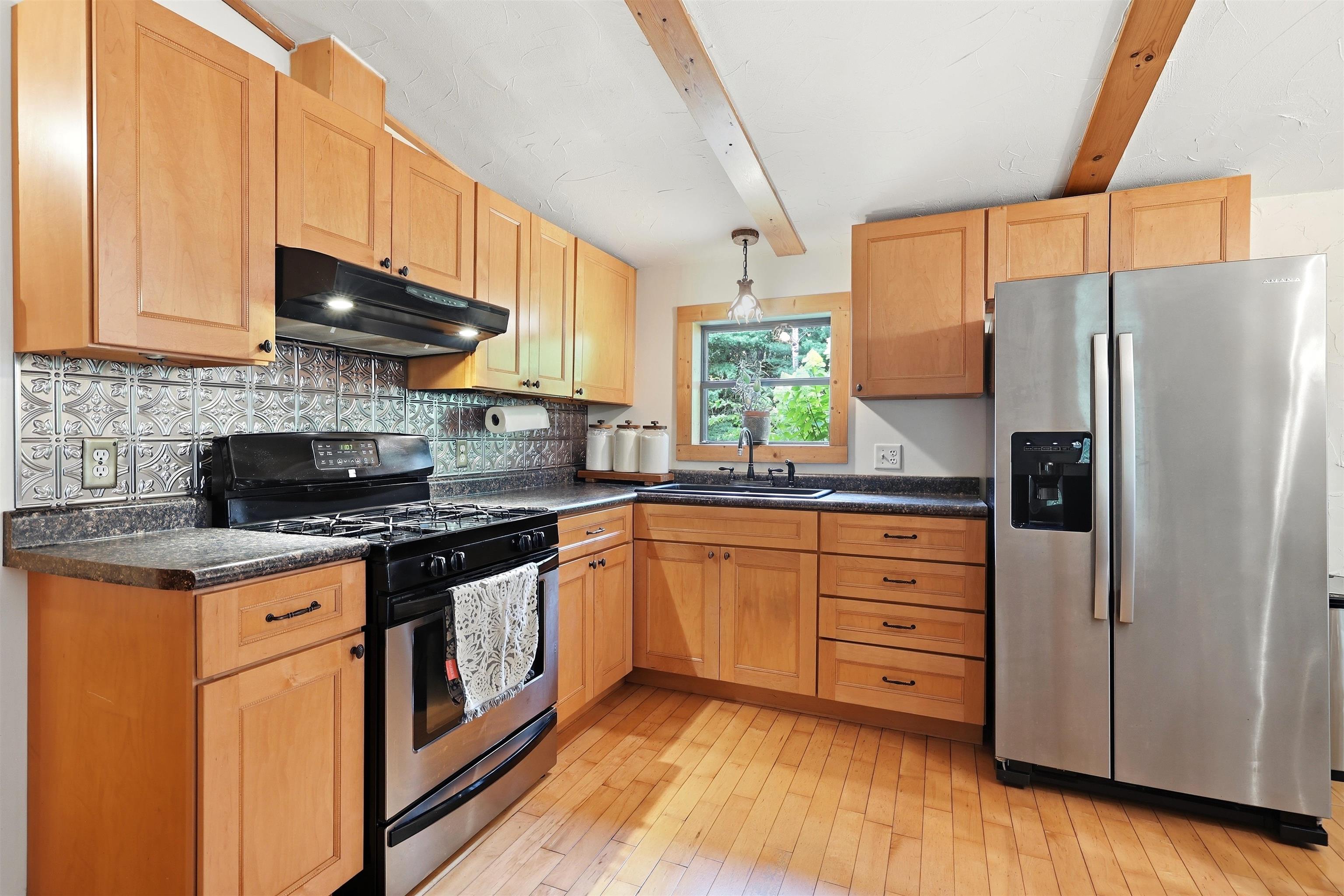 10264 State Highway 161 Property Photo 13