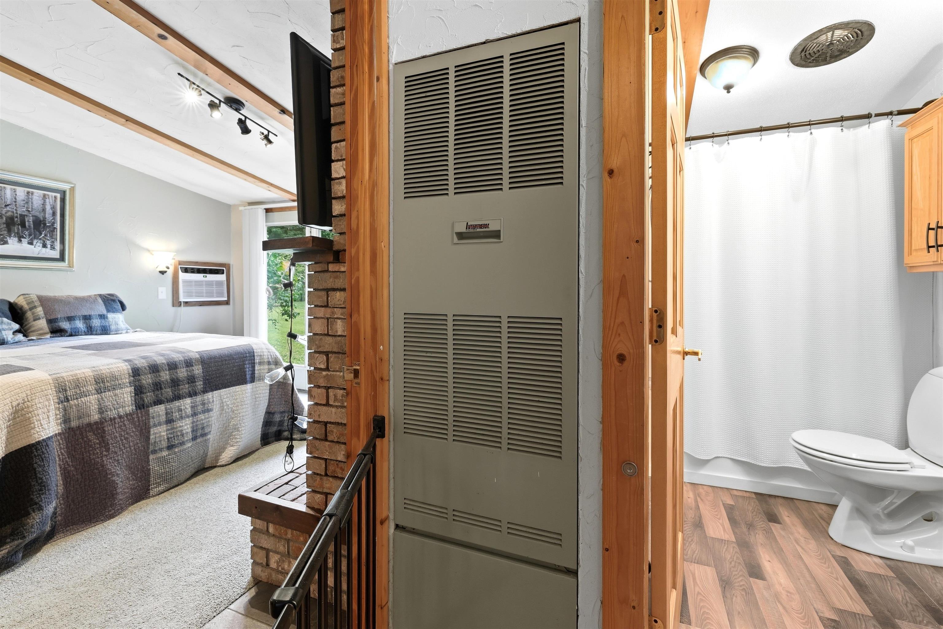 10264 State Highway 161 Property Photo 19