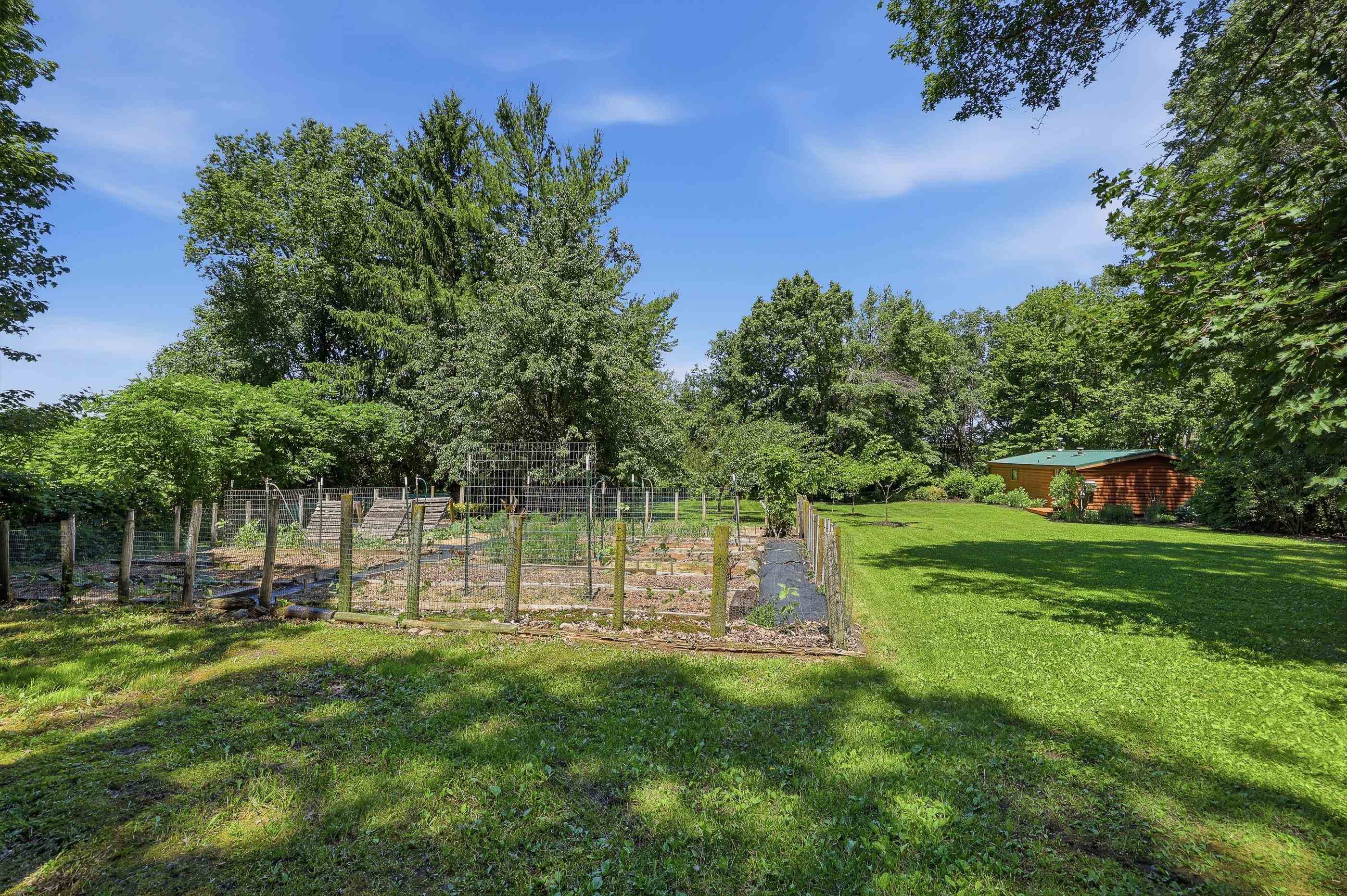 10264 State Highway 161 Property Photo 34
