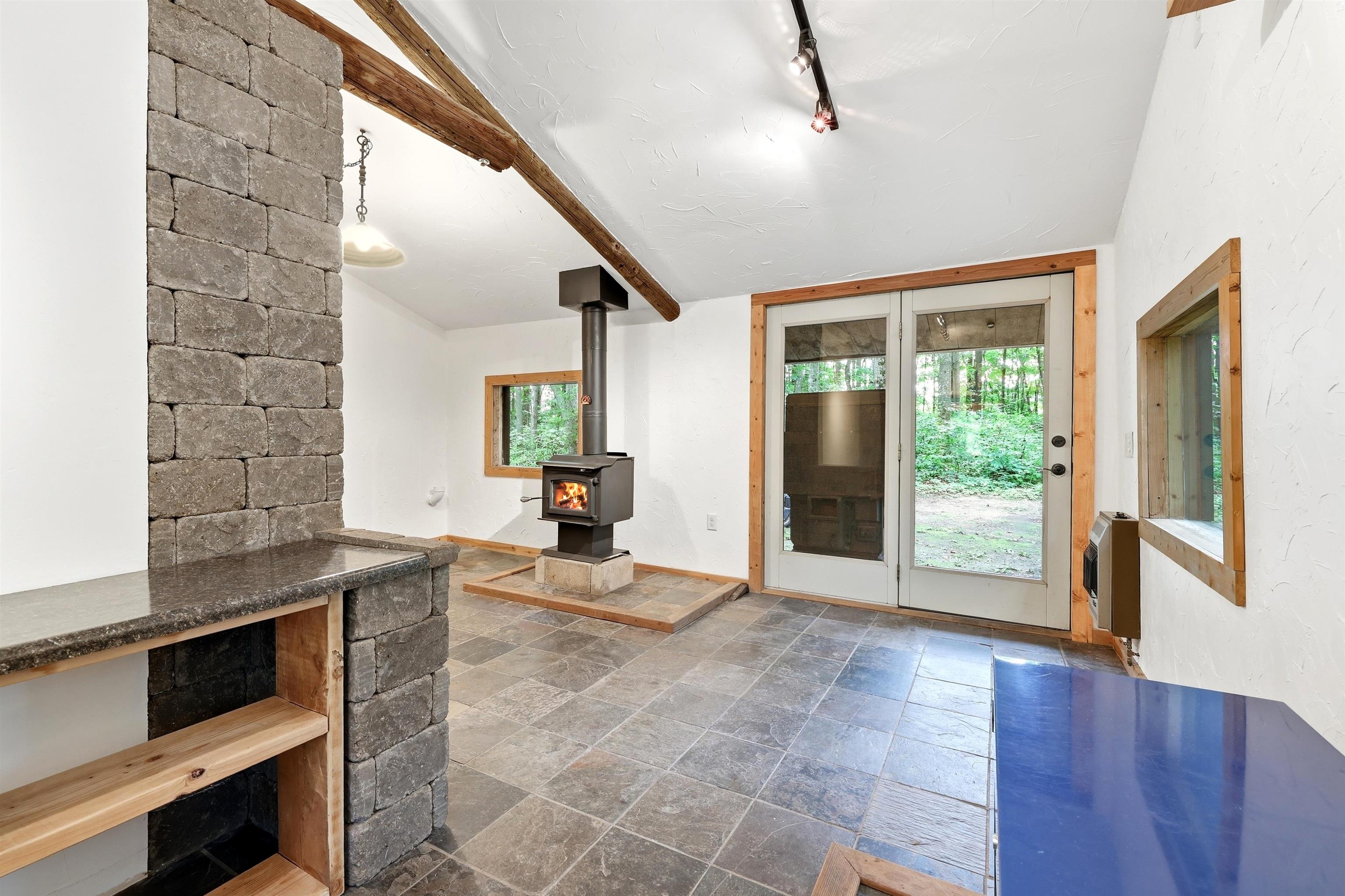 10264 State Highway 161 Property Photo 44