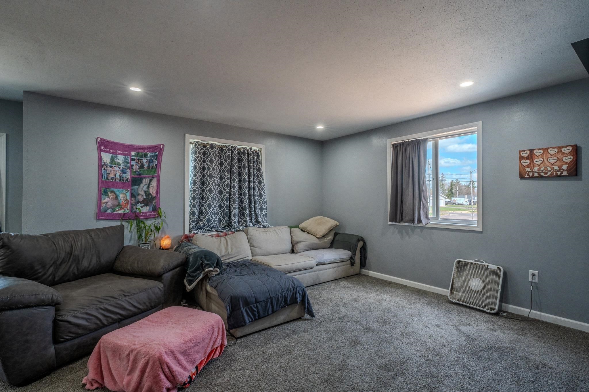1013 9th Avenue Property Photo 5