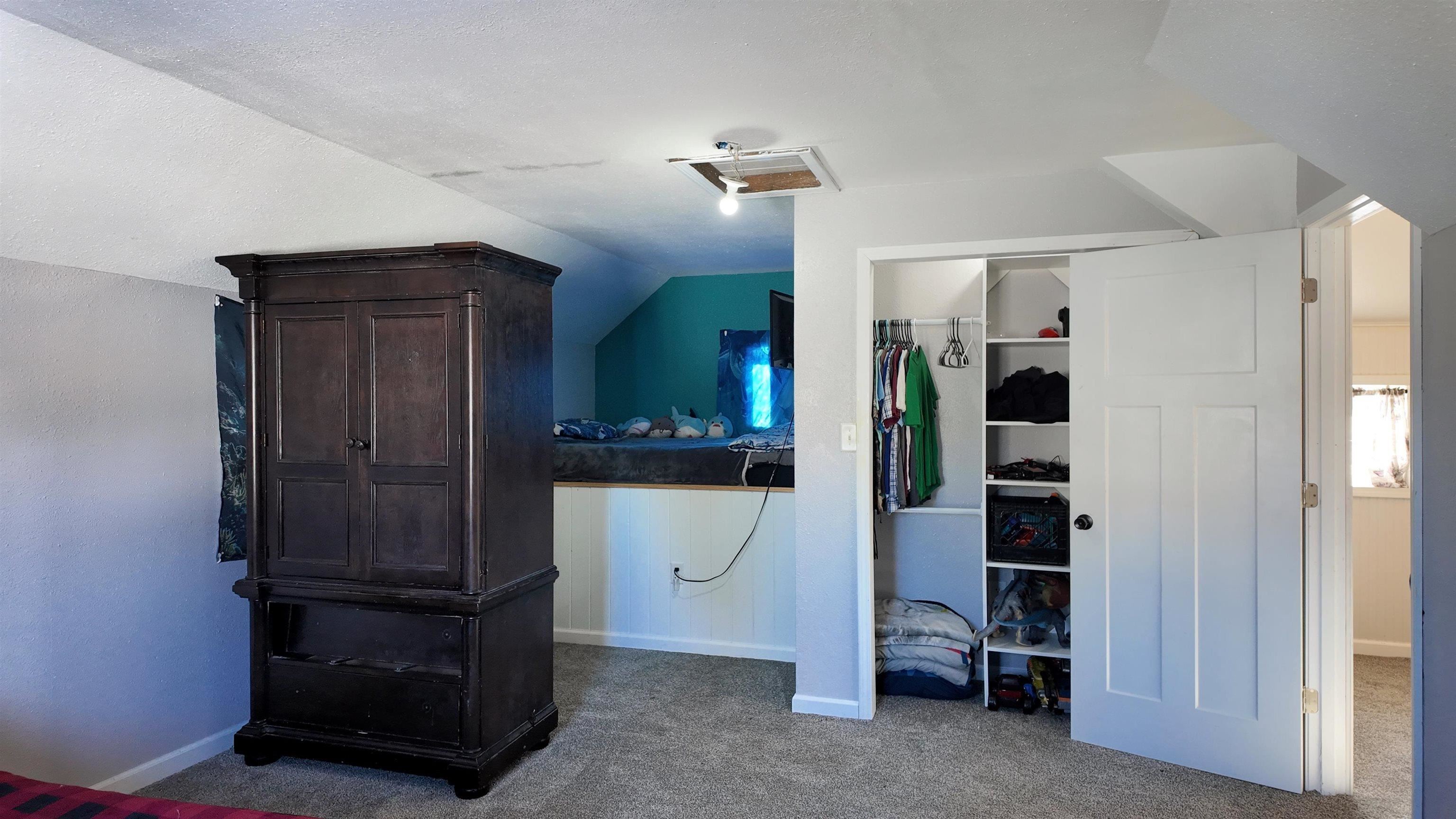 1013 9th Avenue Property Photo 24