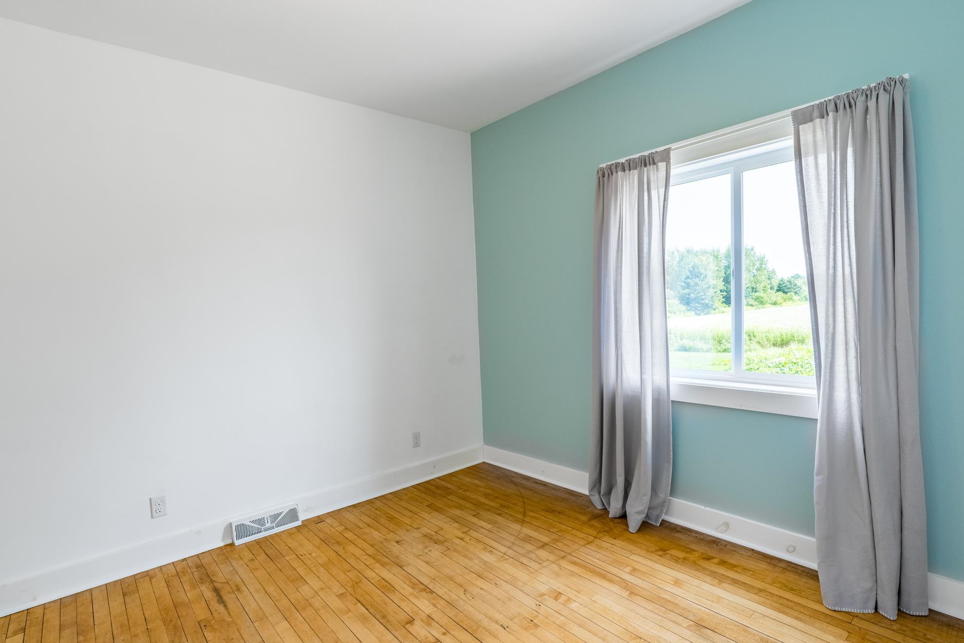 N450 County Road X Property Photo 19