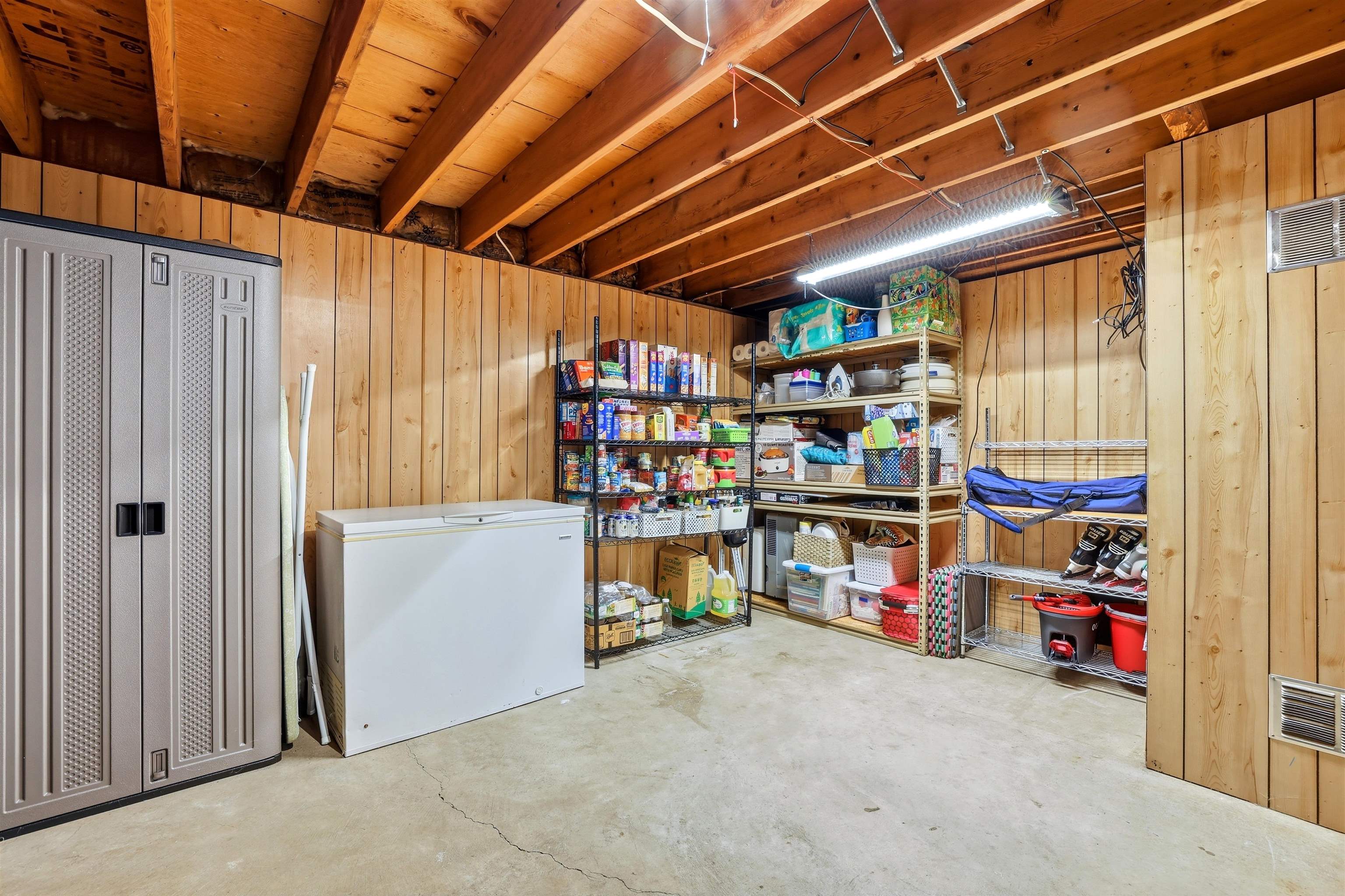 1832 April Lane Property Photo 41