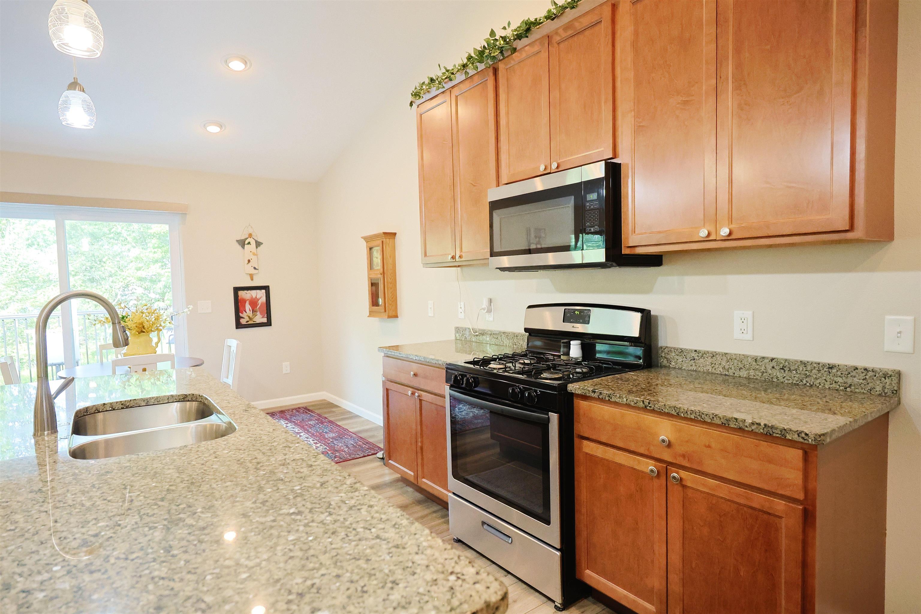 106 S 36th Avenue Property Photo 6