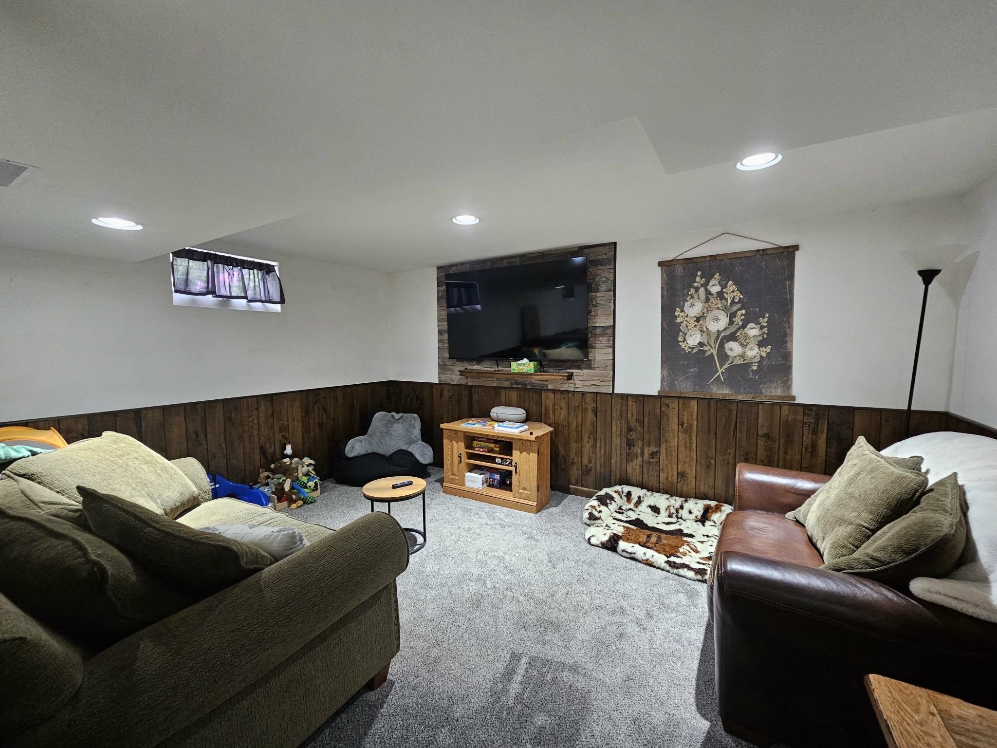 7639 Butternut Lane Property Photo 18