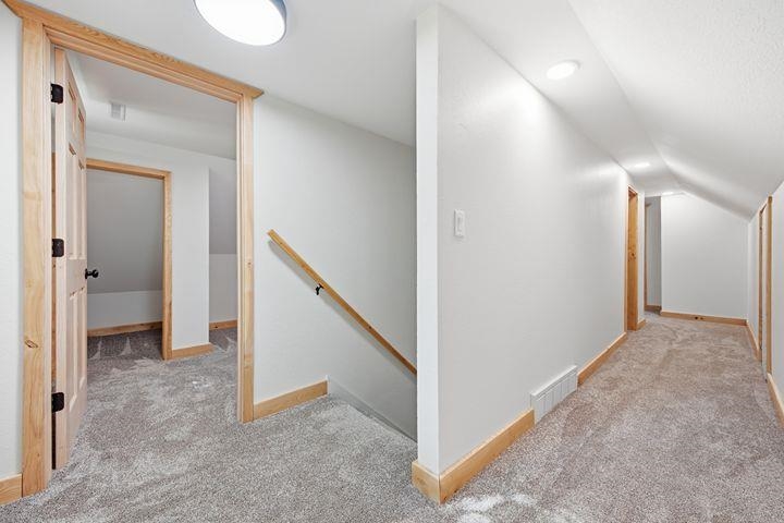 8214 Pine Street Property Photo 15
