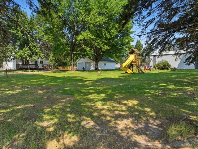 8214 Pine Street Property Photo 37