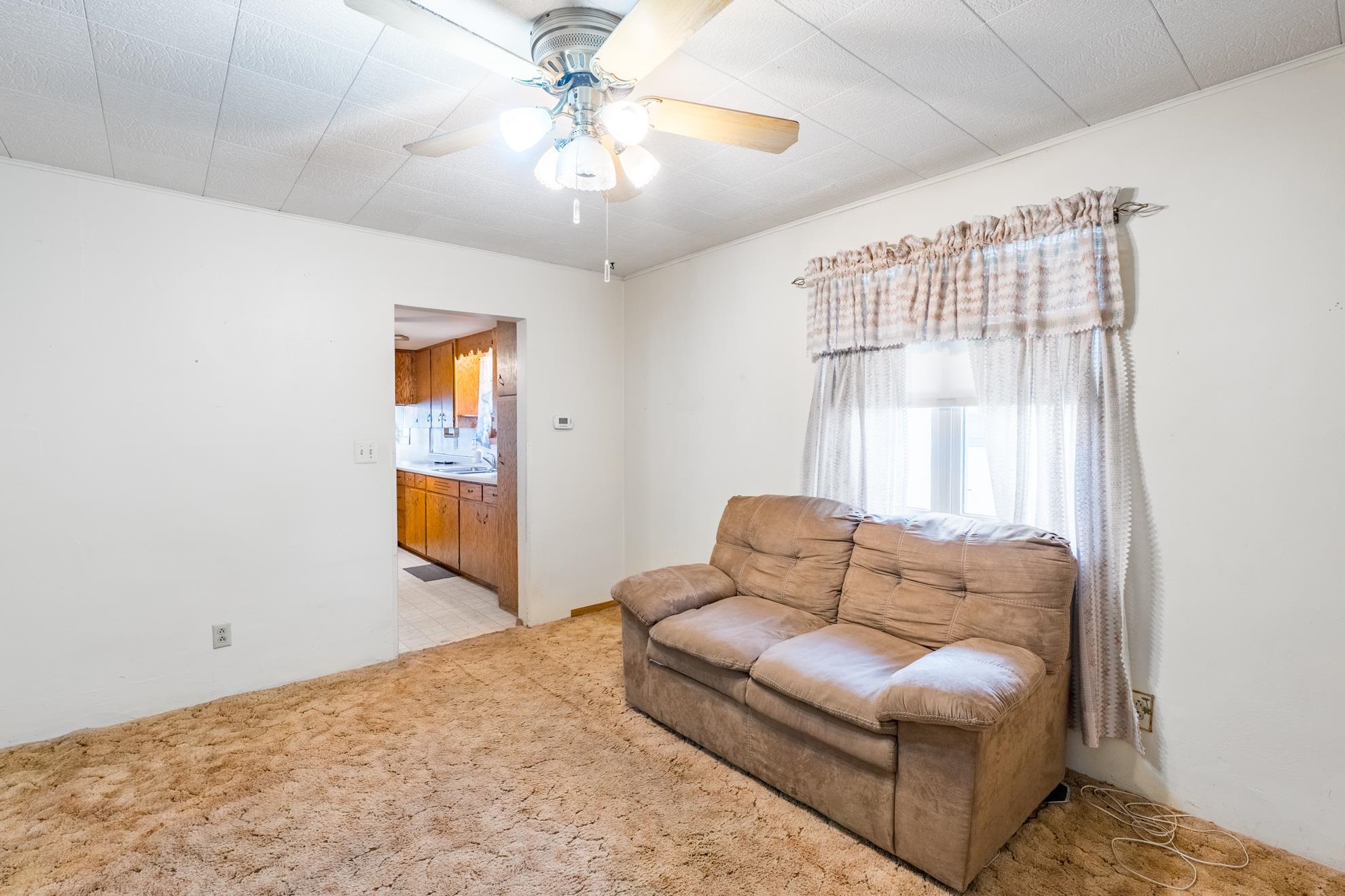 1005 S 12th Avenue Property Photo 10