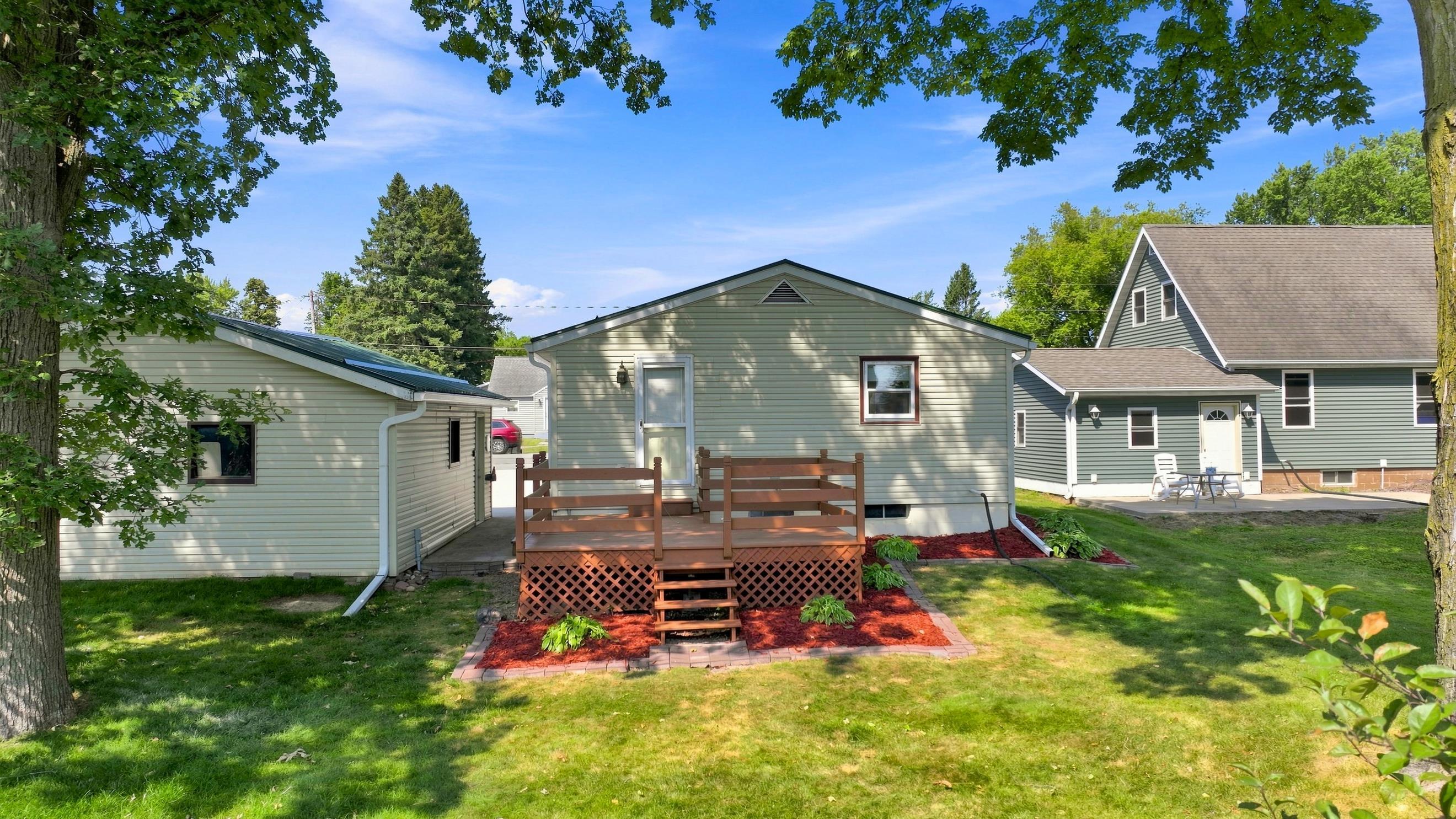 609 N Ash Avenue Property Photo 21