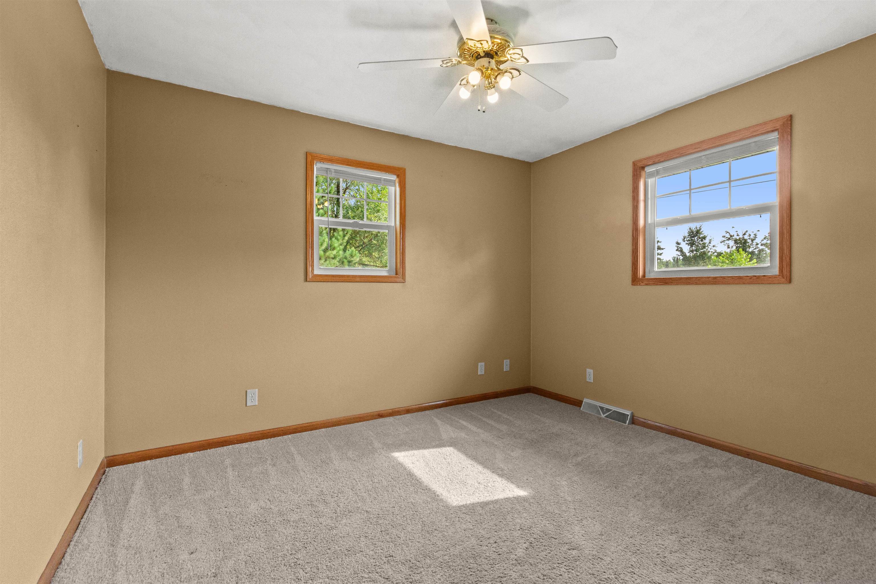 3206 Cecil Street Property Photo 14