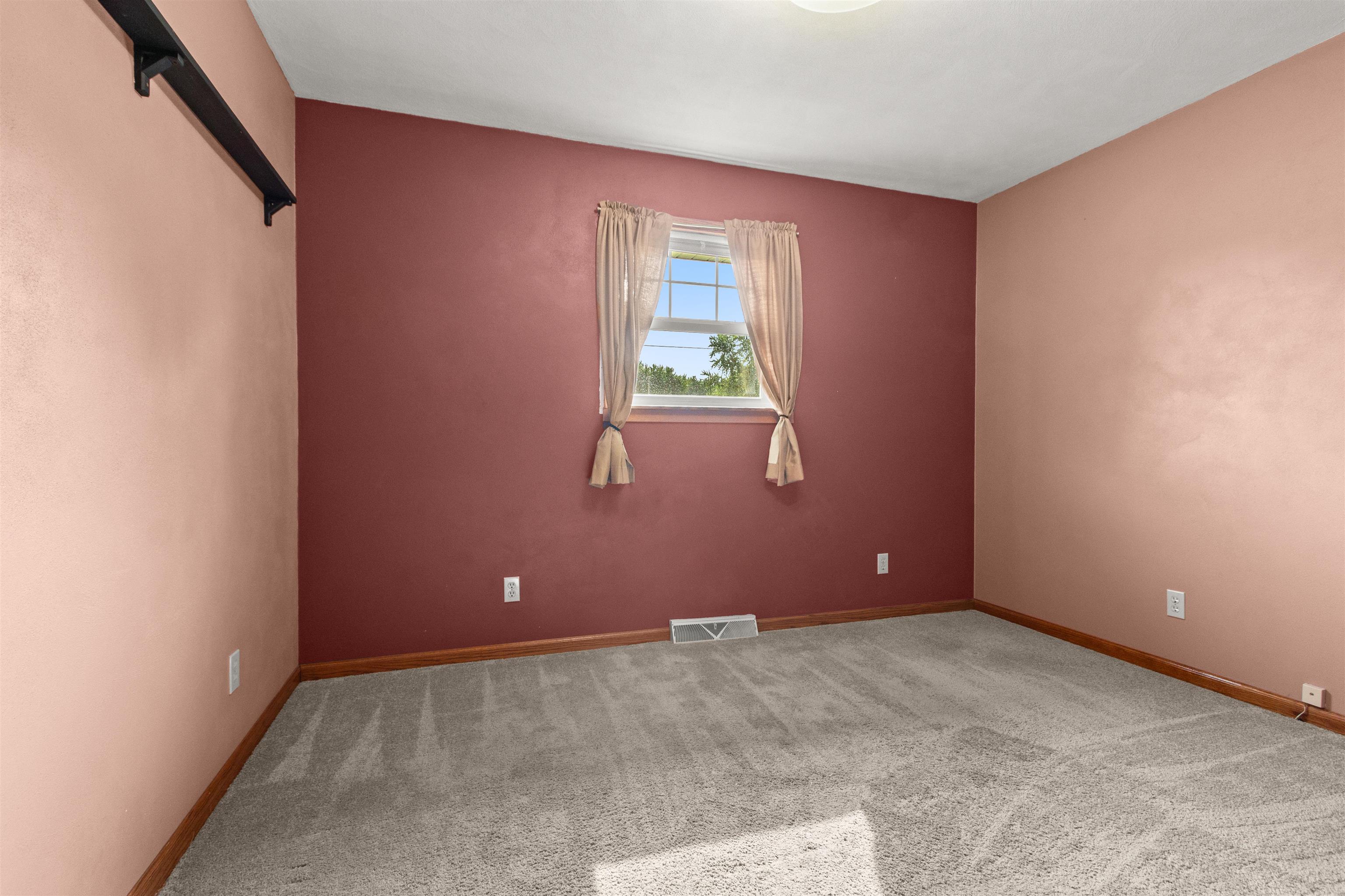 3206 Cecil Street Property Photo 22