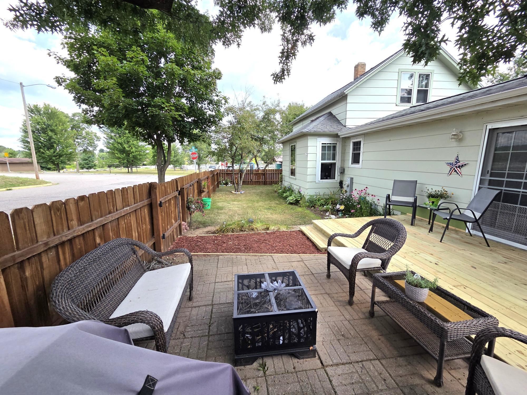 104 River Street Property Photo 5