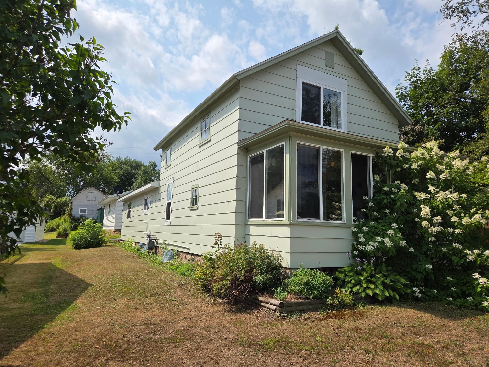 104 River Street Property Photo 7
