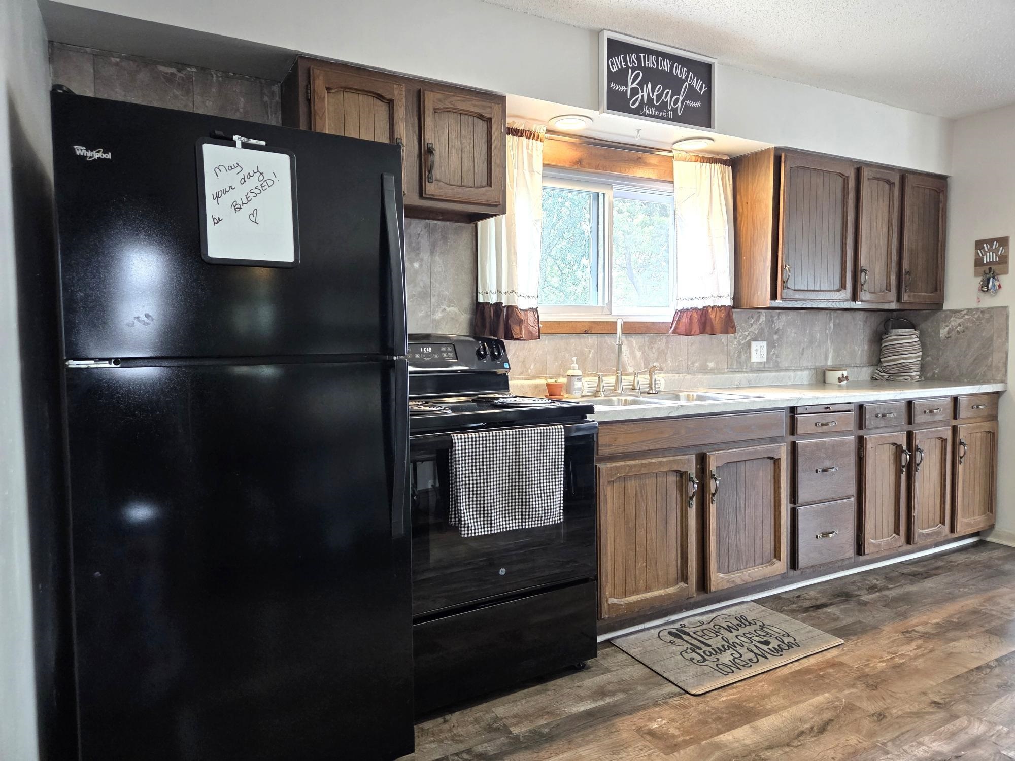 104 River Street Property Photo 11