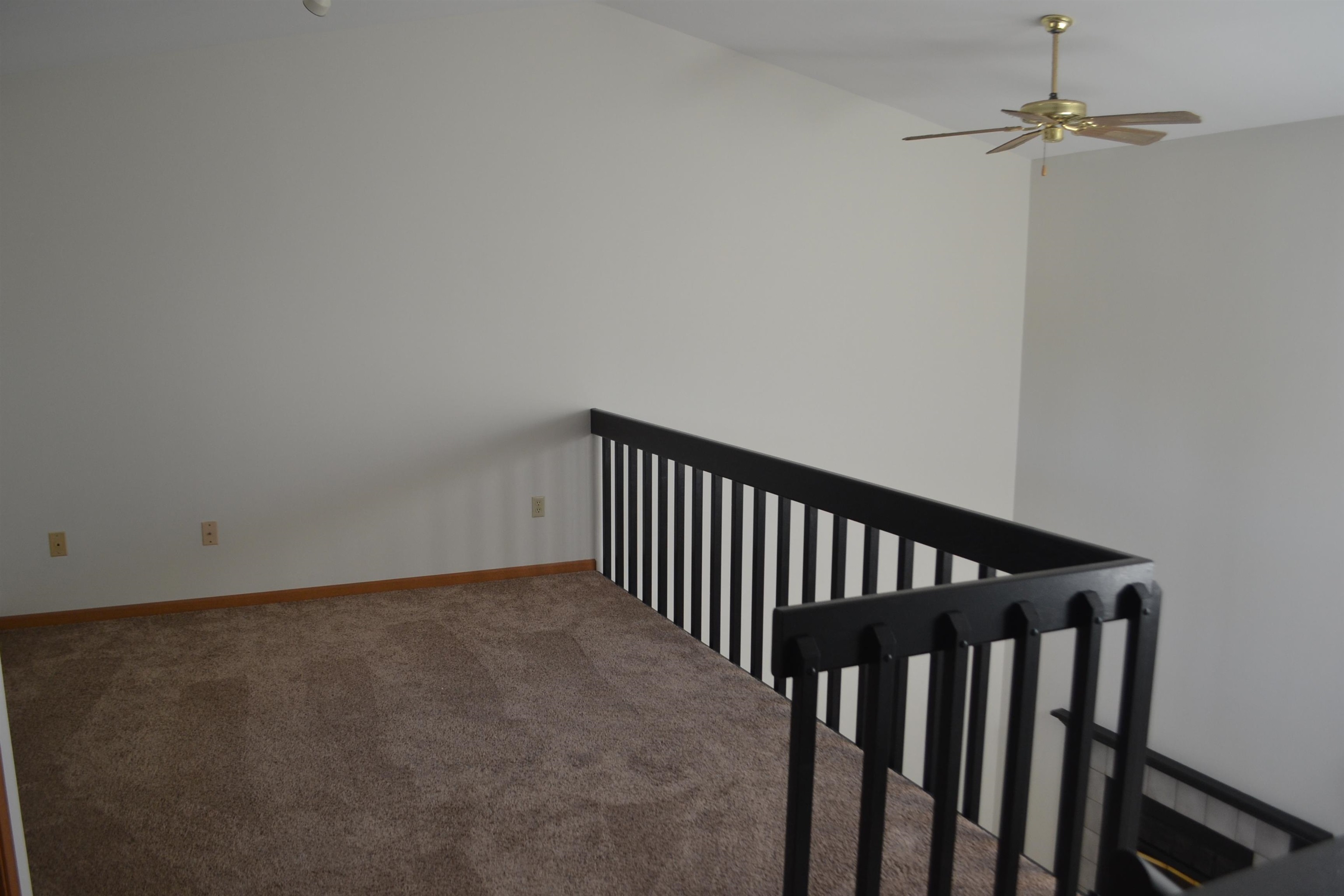 3207 Eau Claire Avenue Property Photo 10