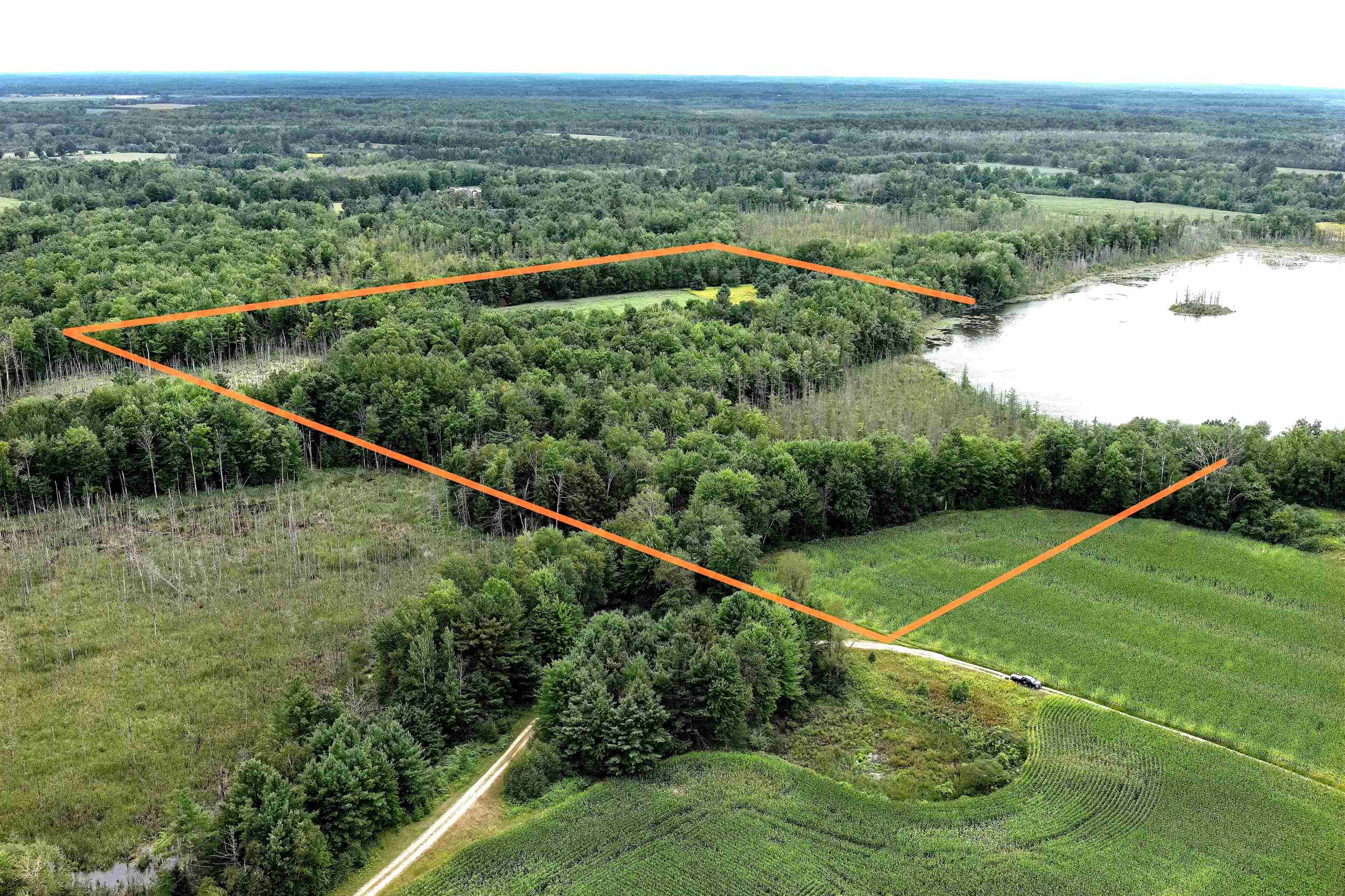 On Yenter Lane Property Photo 3