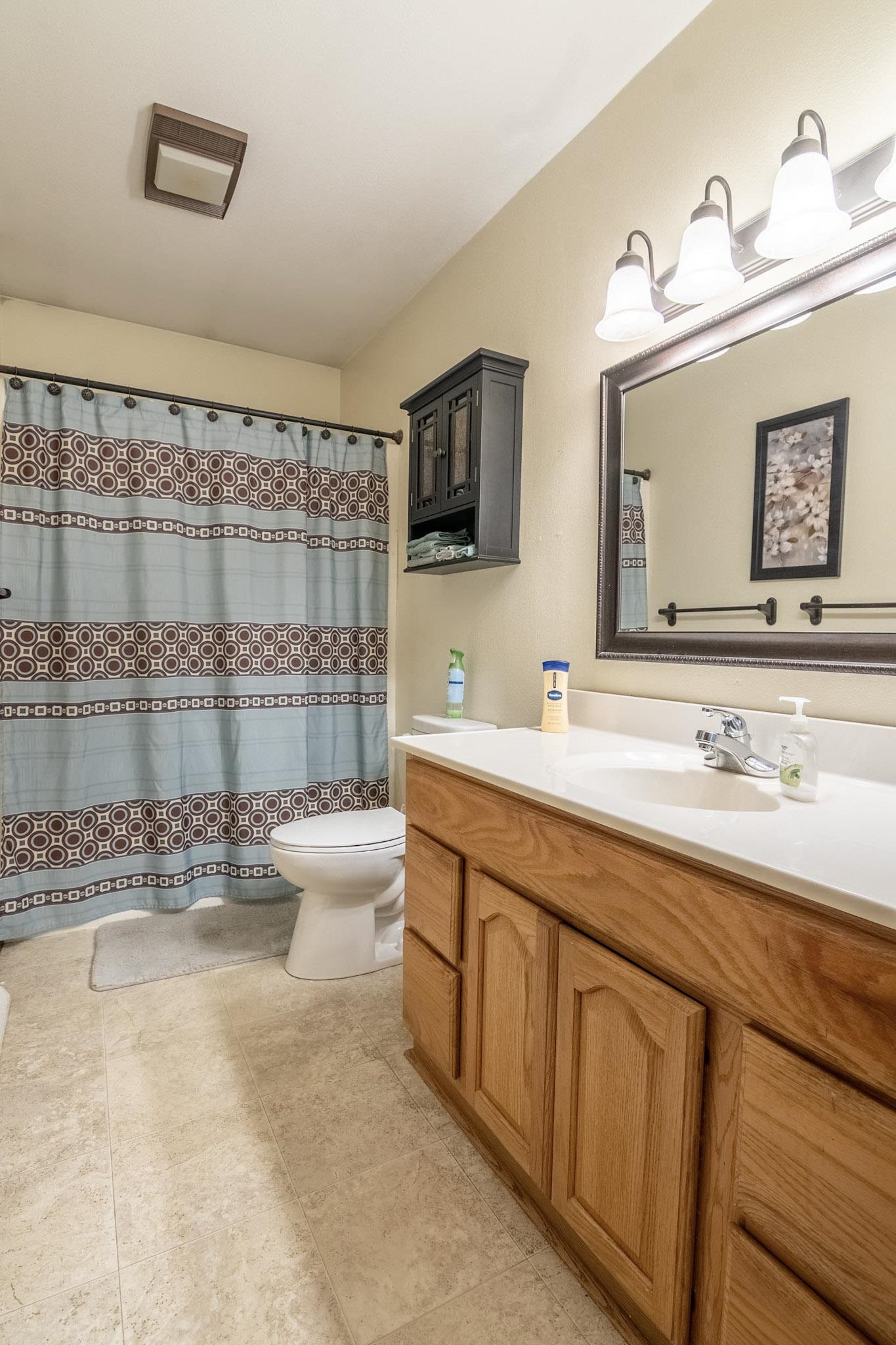 565 Pine Street Property Photo 15
