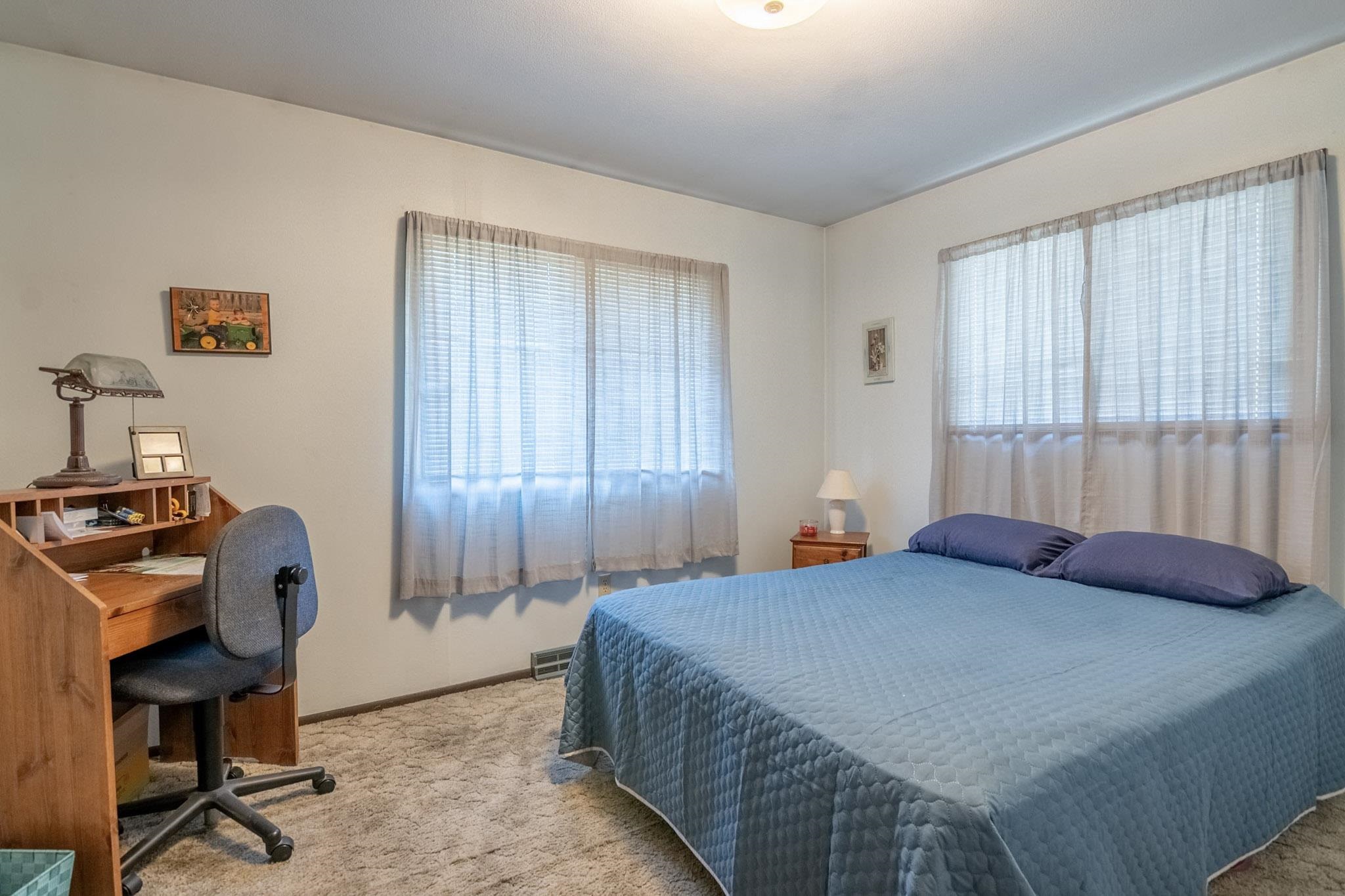 565 Pine Street Property Photo 17