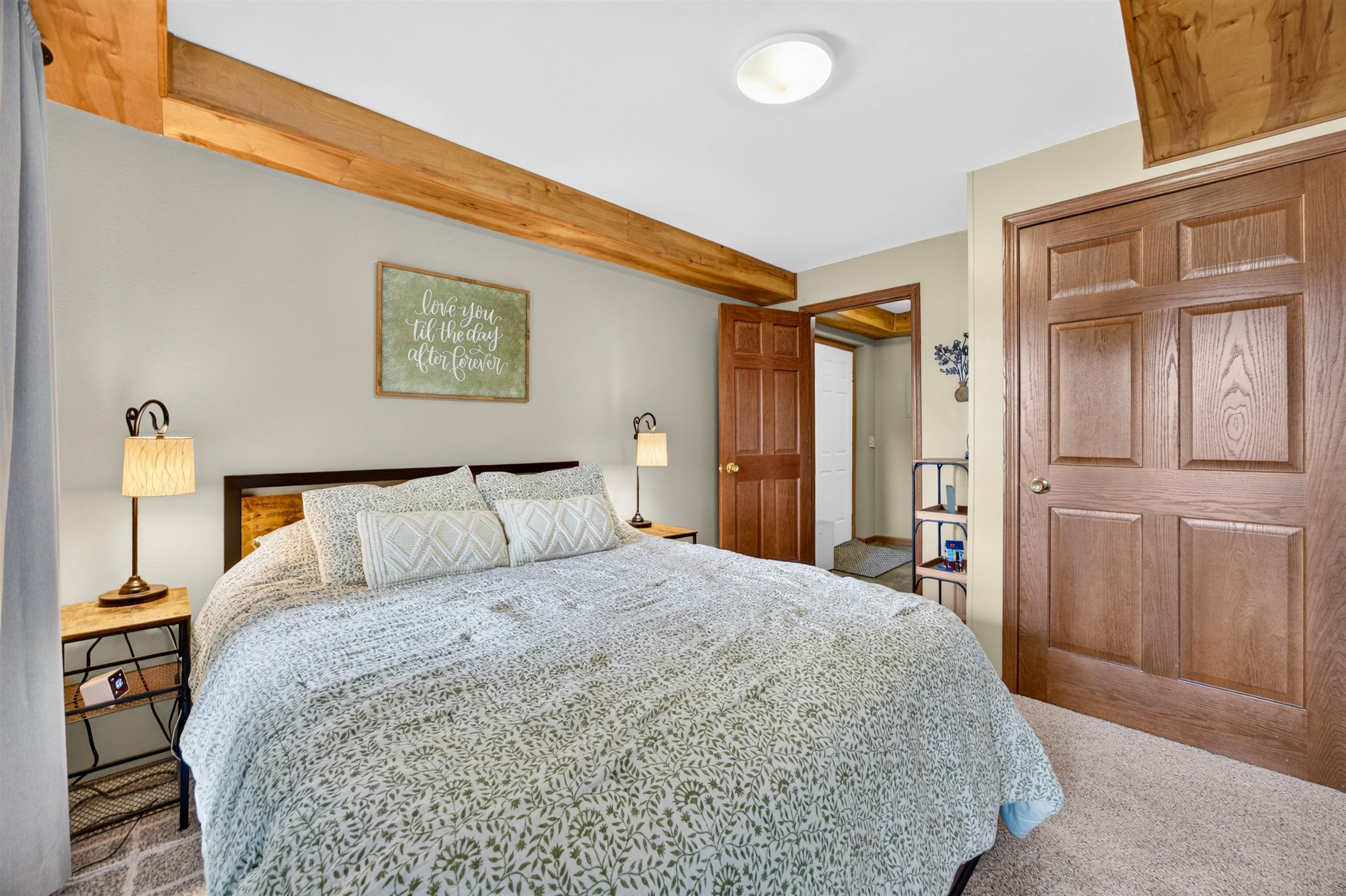 1089 Kings Way Property Photo 41