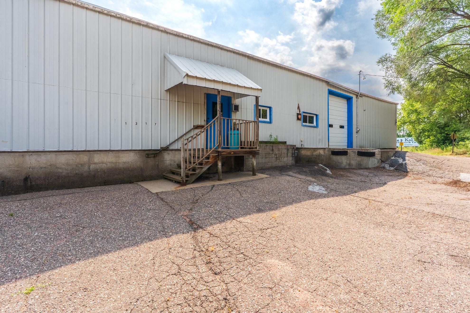 1217 S 3rd Avenue Property Photo 10