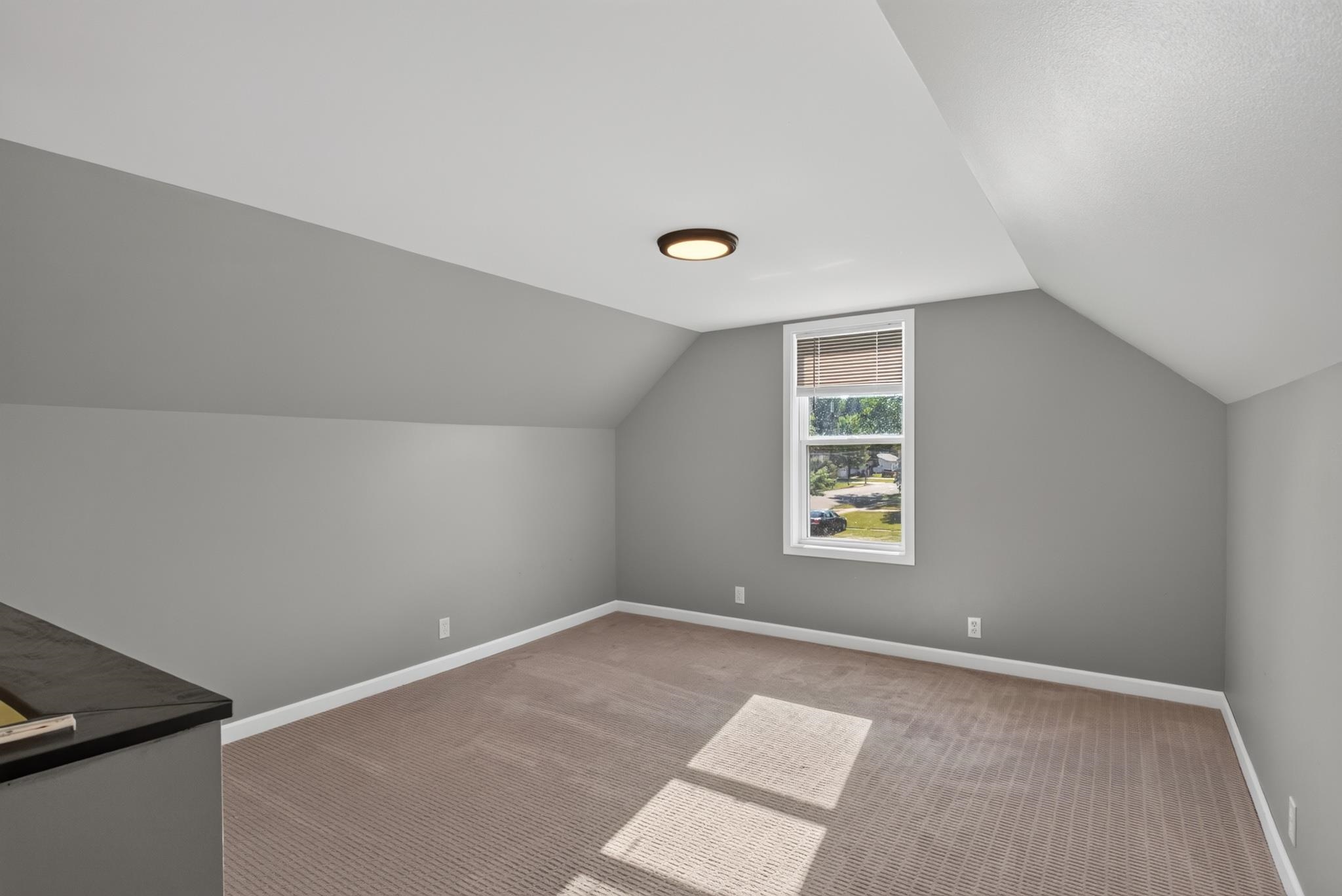 122 Cranmoor Road Property Photo 13