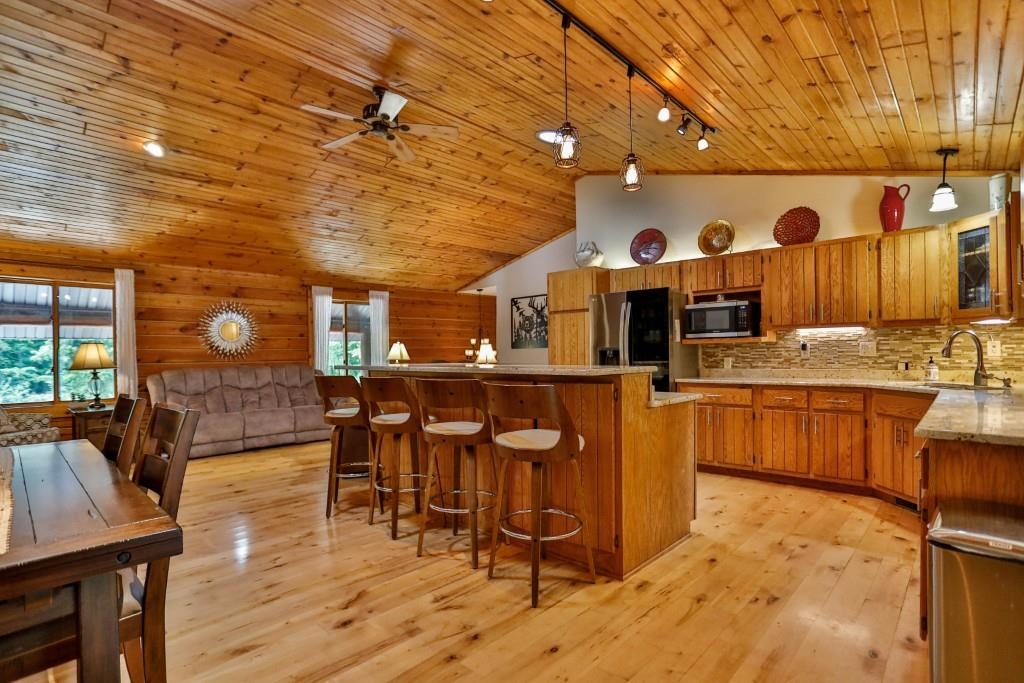 9311 Woodland Drive Property Photo 18