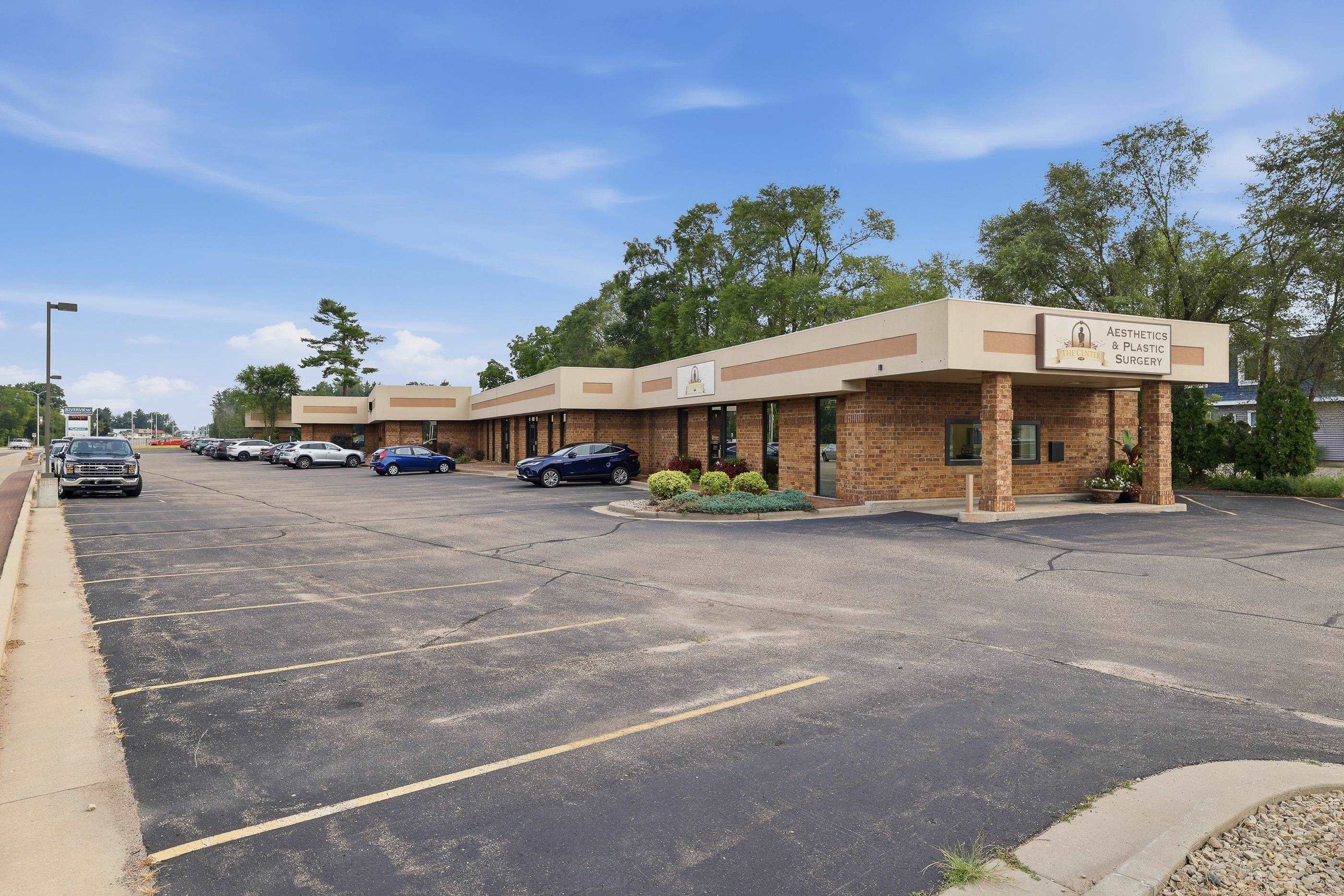 1840 Post Road Property Photo 1