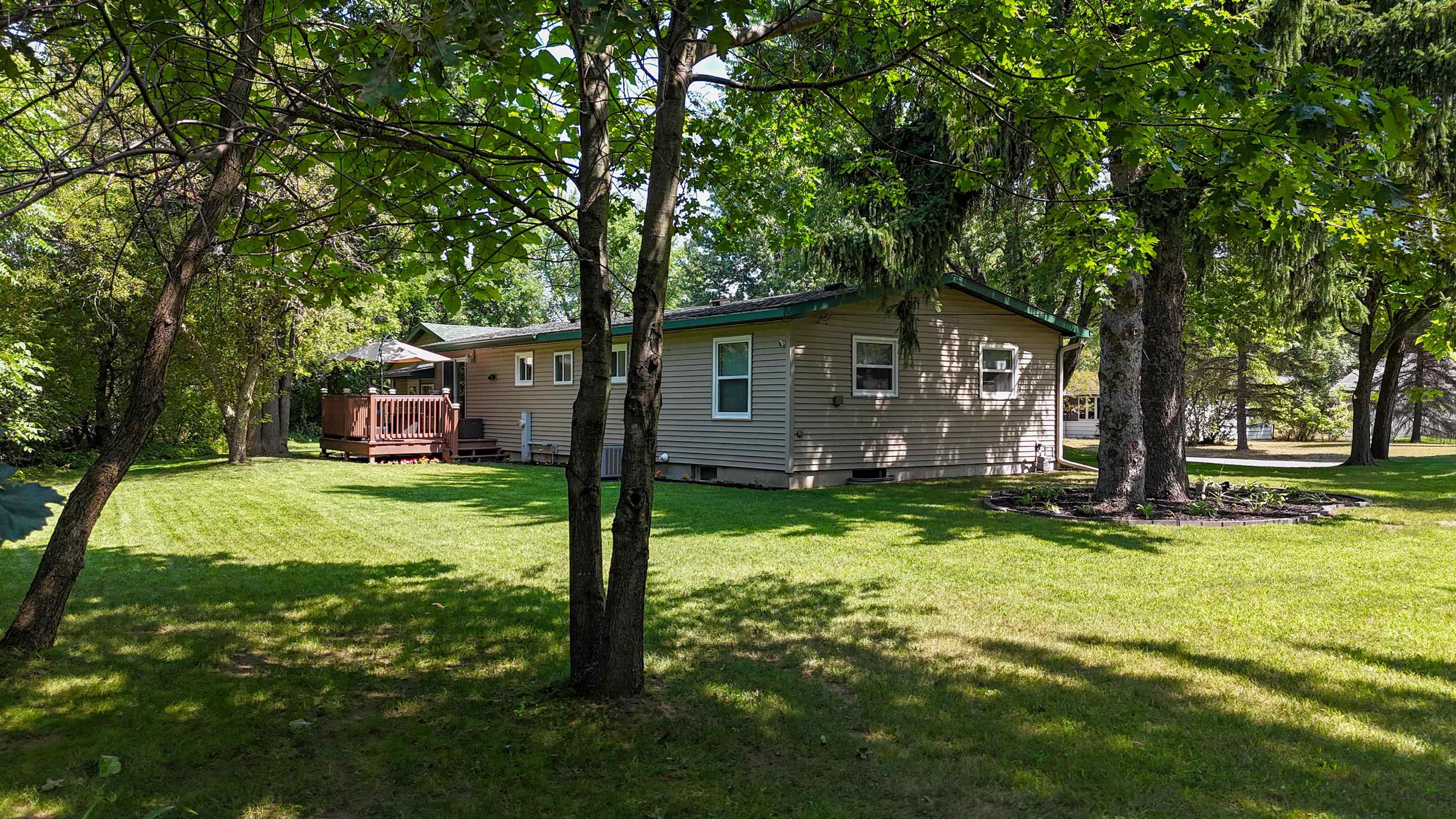1904 Berlik Street Property Photo 7