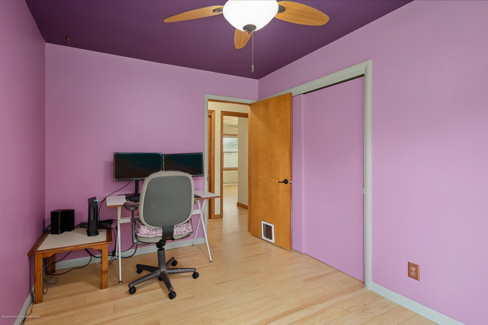 1613 N Peach Avenue Property Photo 17