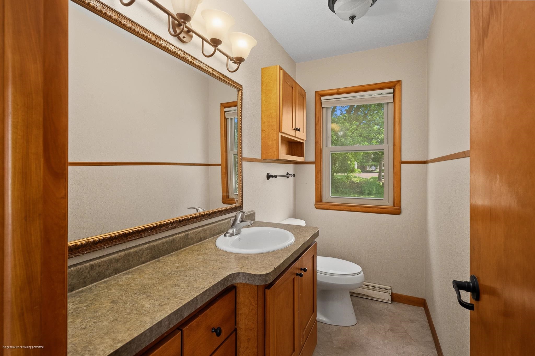 1613 N Peach Avenue Property Photo 22