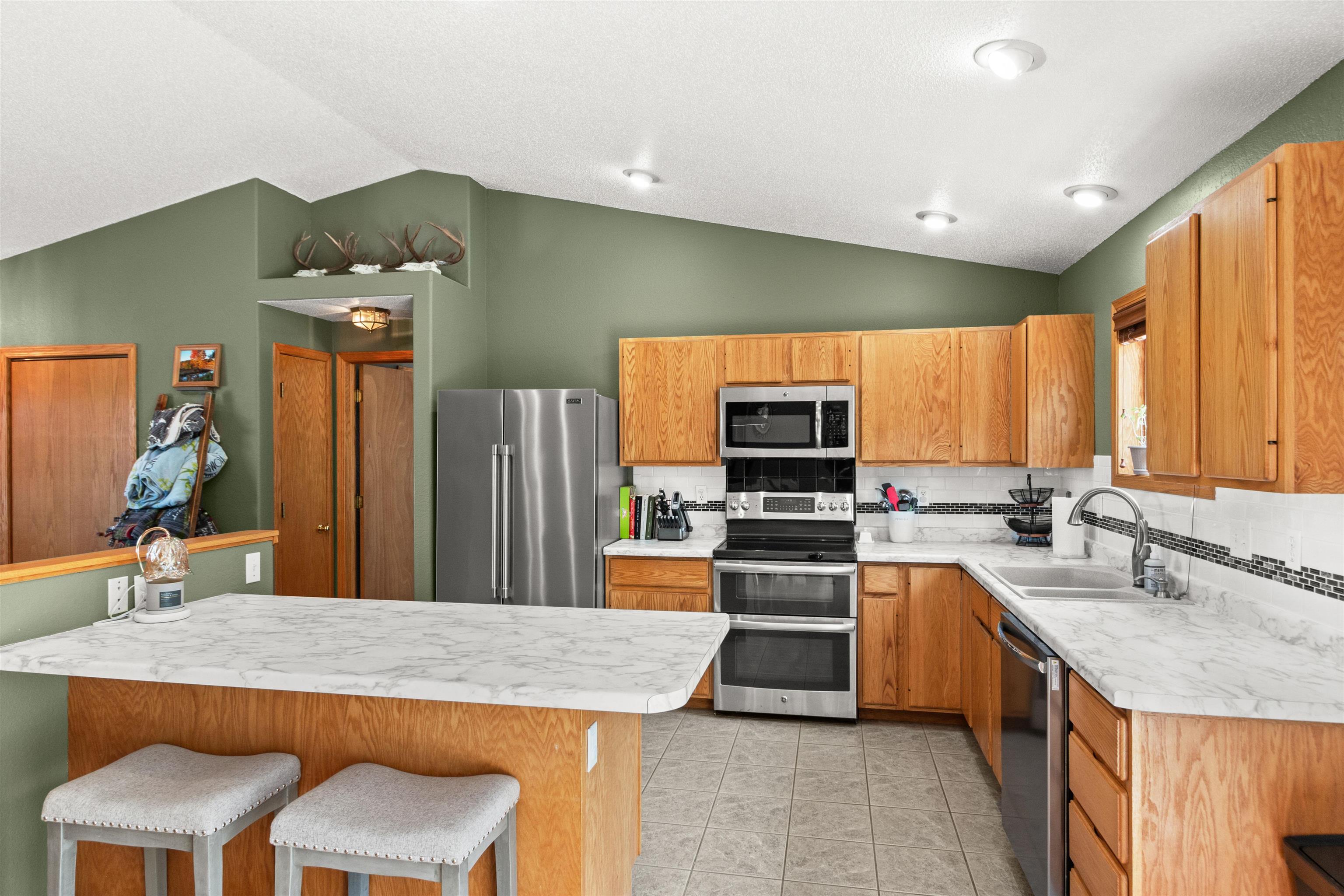 8055 County Road Z Property Photo 6