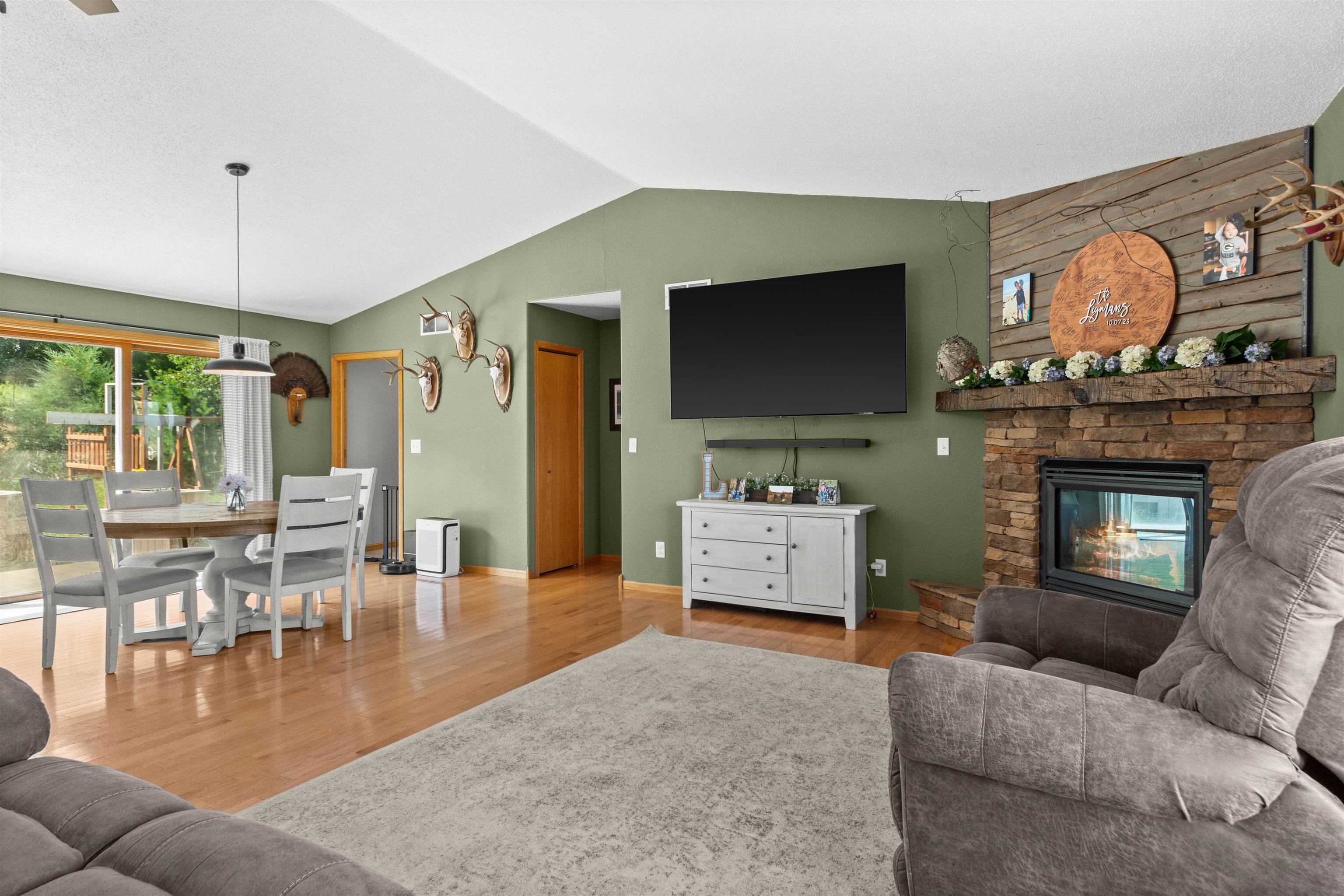 8055 County Road Z Property Photo 12
