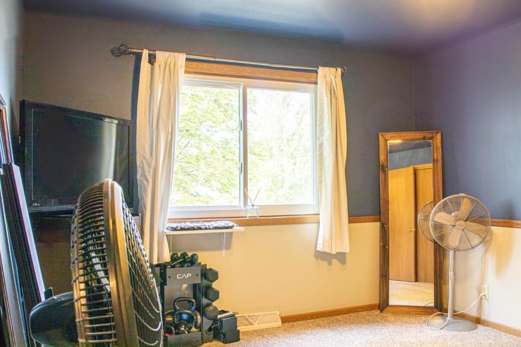 1606 Bos Creek Drive Property Photo 28