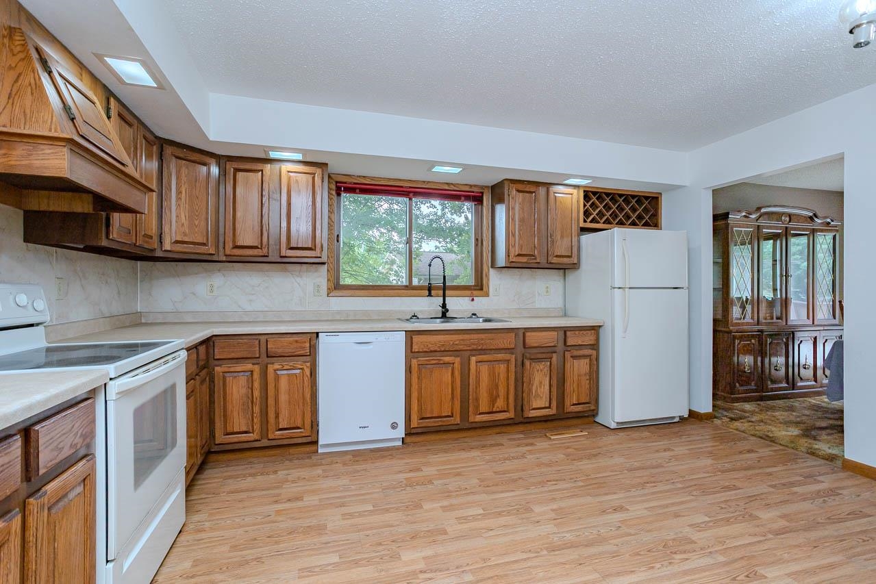 1943 Plantation Lane Property Photo 13